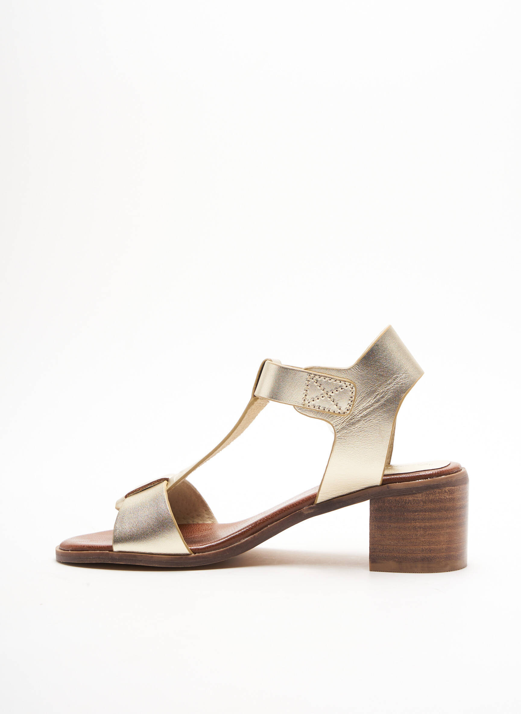 Kickers Sandales Nu Pieds Femme couleur jaune