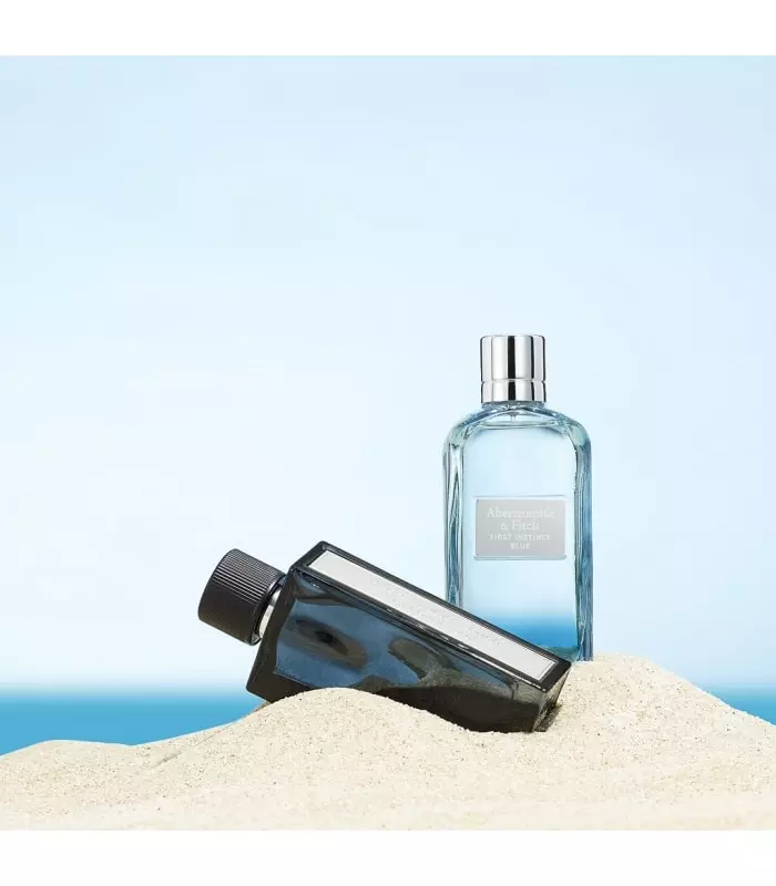 FIRST INSTINC BLUE WOMAN Eau de parfum