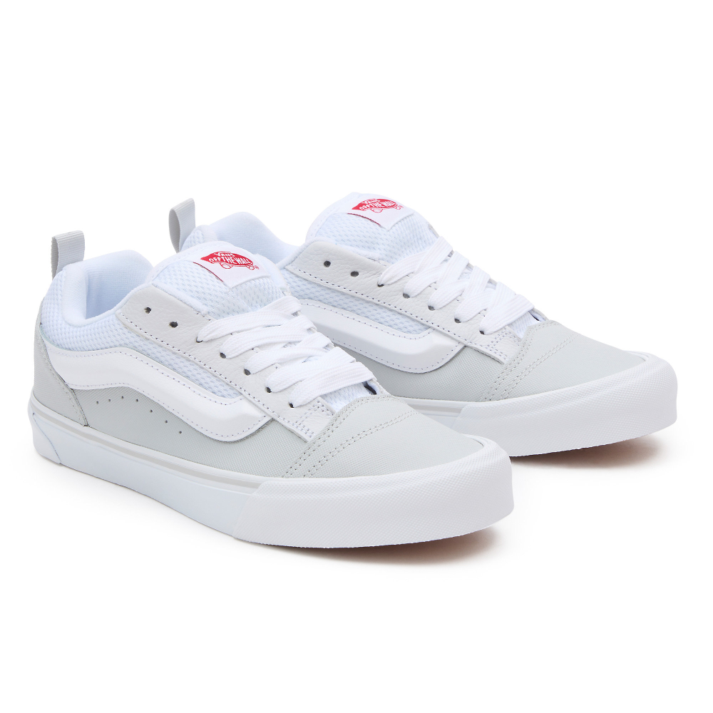 Vans Knu Skool Retro Skate VN0009QCYF9 / weiss