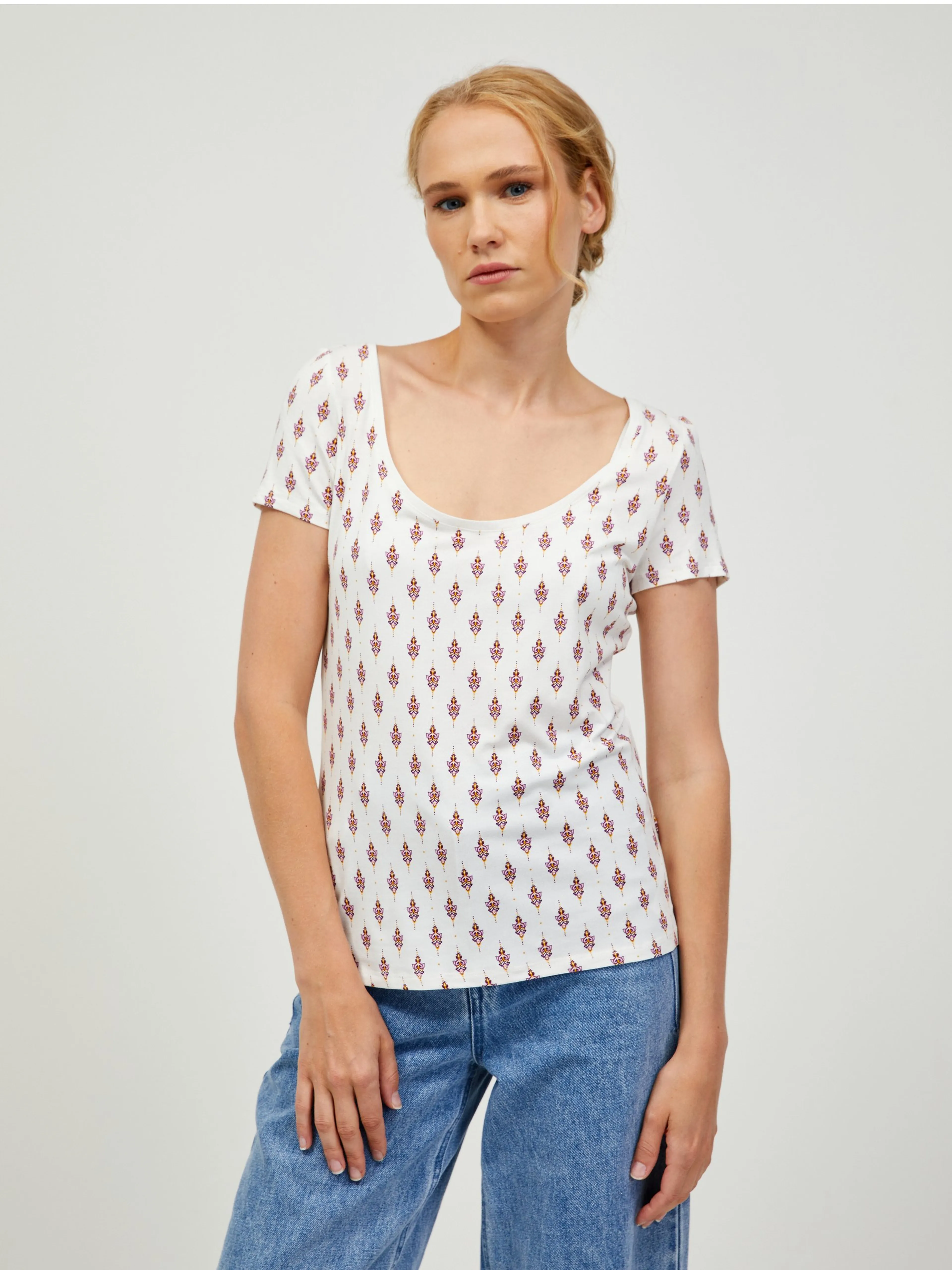 Rosa-cremefarbenes gemustertes T-Shirt ORSAY