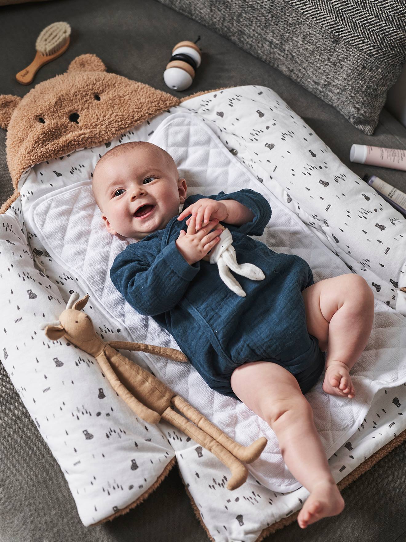 Vertbaudet 2-in-1 Baby Ausfahrsack/Wickelunterlage, Plüsch Oeko-Tex - grau/nachtblau polarstern