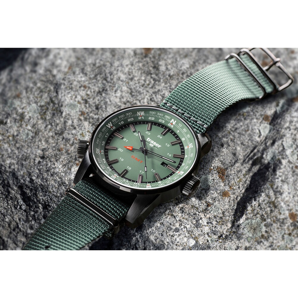 Traser Armbanduhr P68 Pathfinder GMT