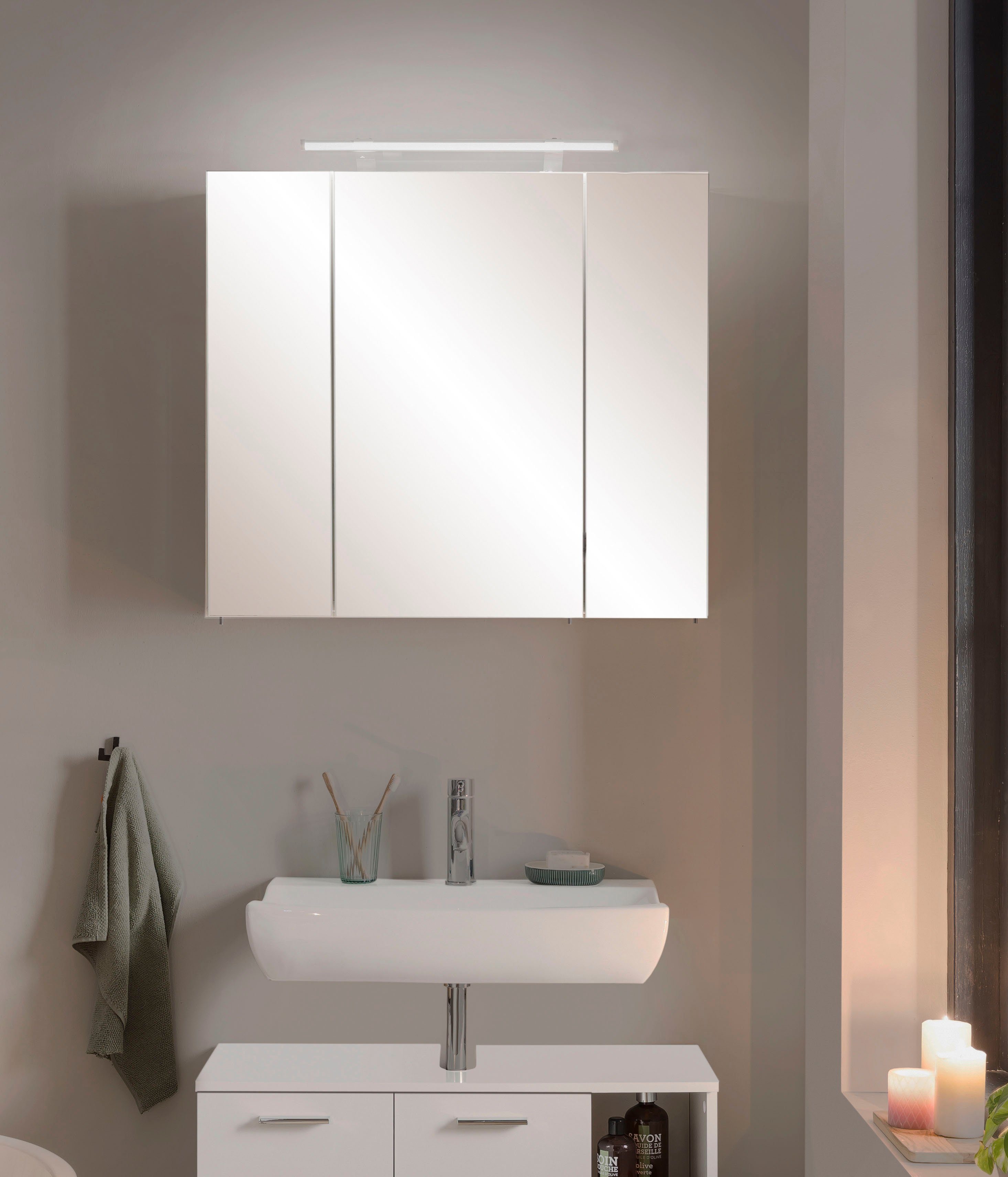 Schildmeyer Spiegelschrank Dorina Breite 80 cm, 3-türig, LED-Beleuchtung, Schalter-/Steckdosenbox