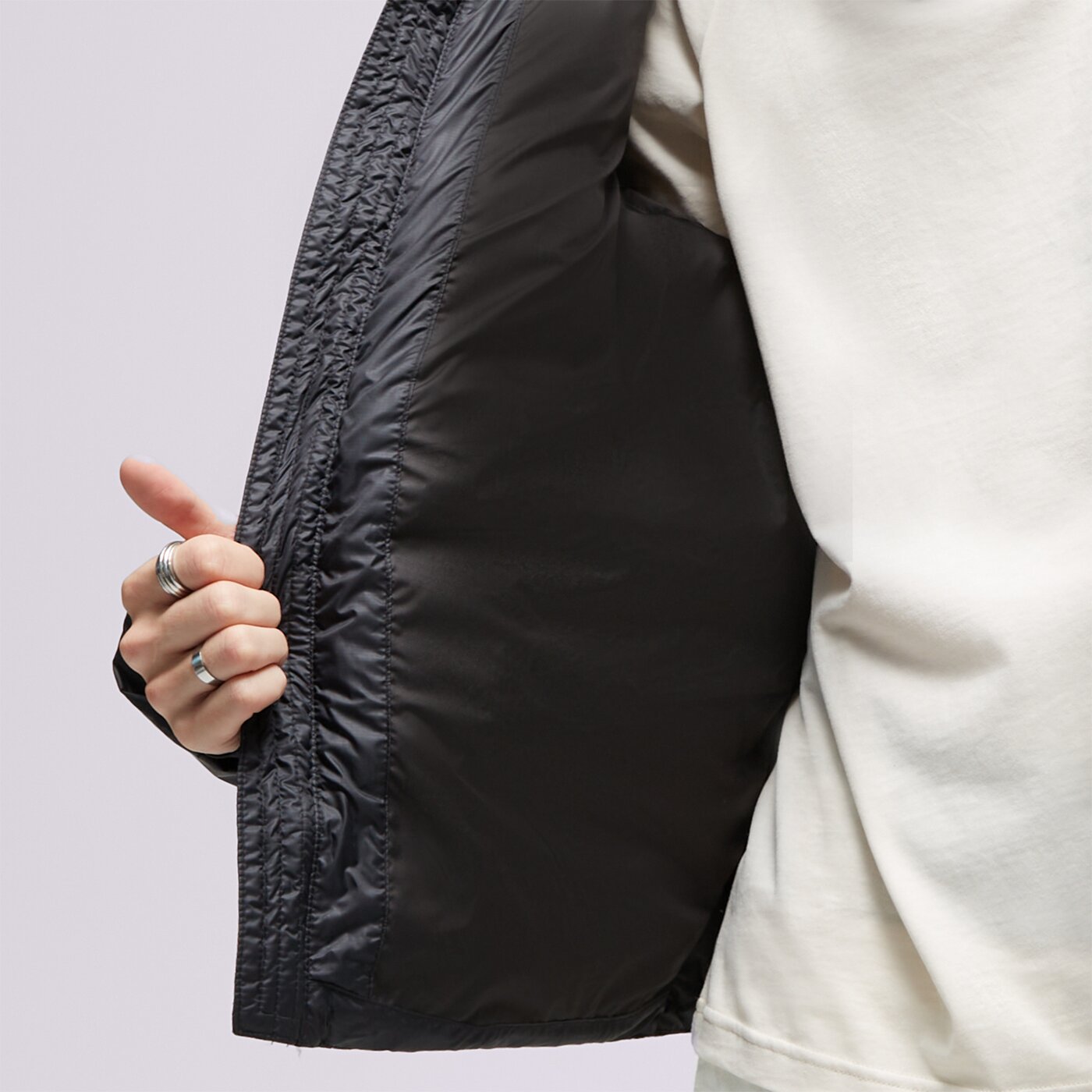 HELLY HANSEN JACKE WINTER ACTIVE PUFFY JACKET Schwarz