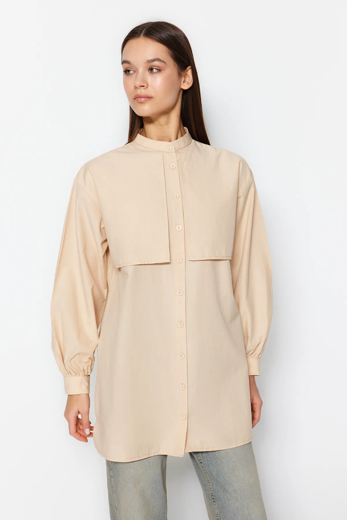 Trendyol Modest  Hemd aus gewebter Baumwolle in Stein TCTSS23TG00030