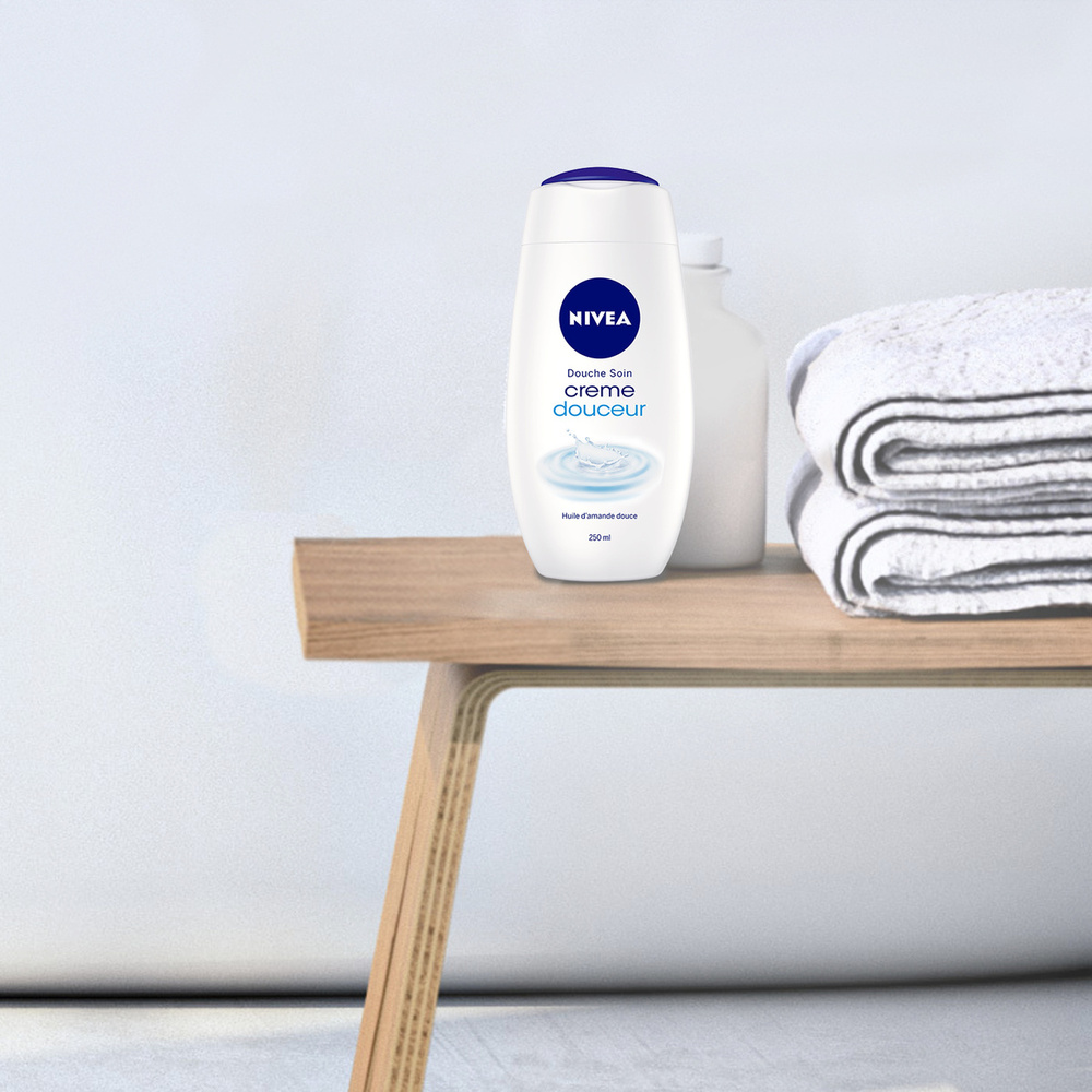 nivea Gel douche Huile d'Amande Douce Douche soin femme