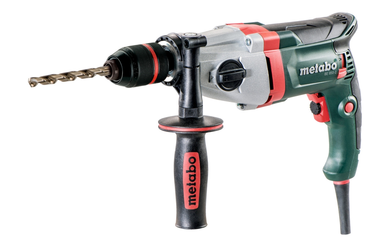 Taladro Metabo 600573810 BE 850-2 de 850 vatios con dos velocidades ajustables electrónicamente.