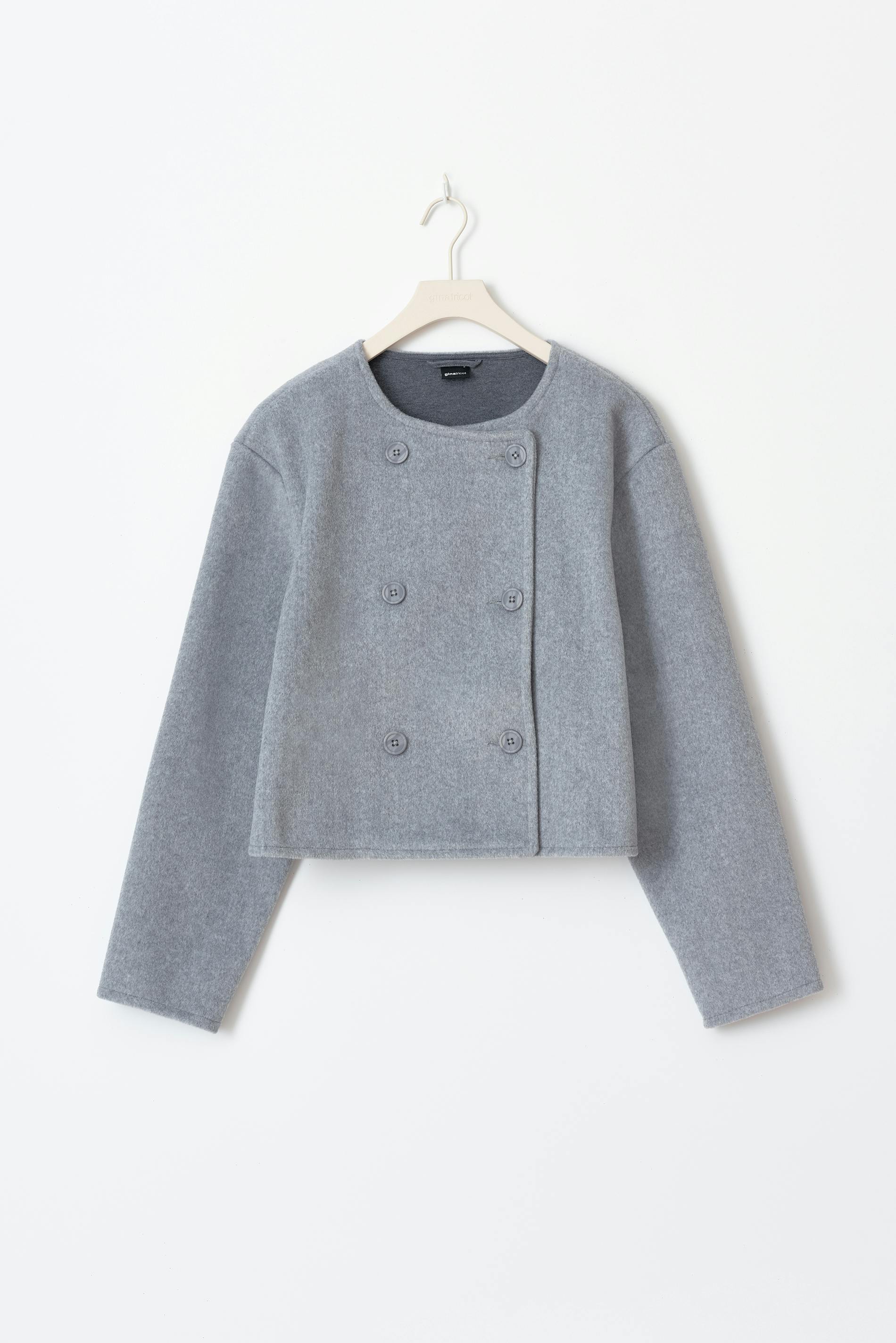 Short jacket