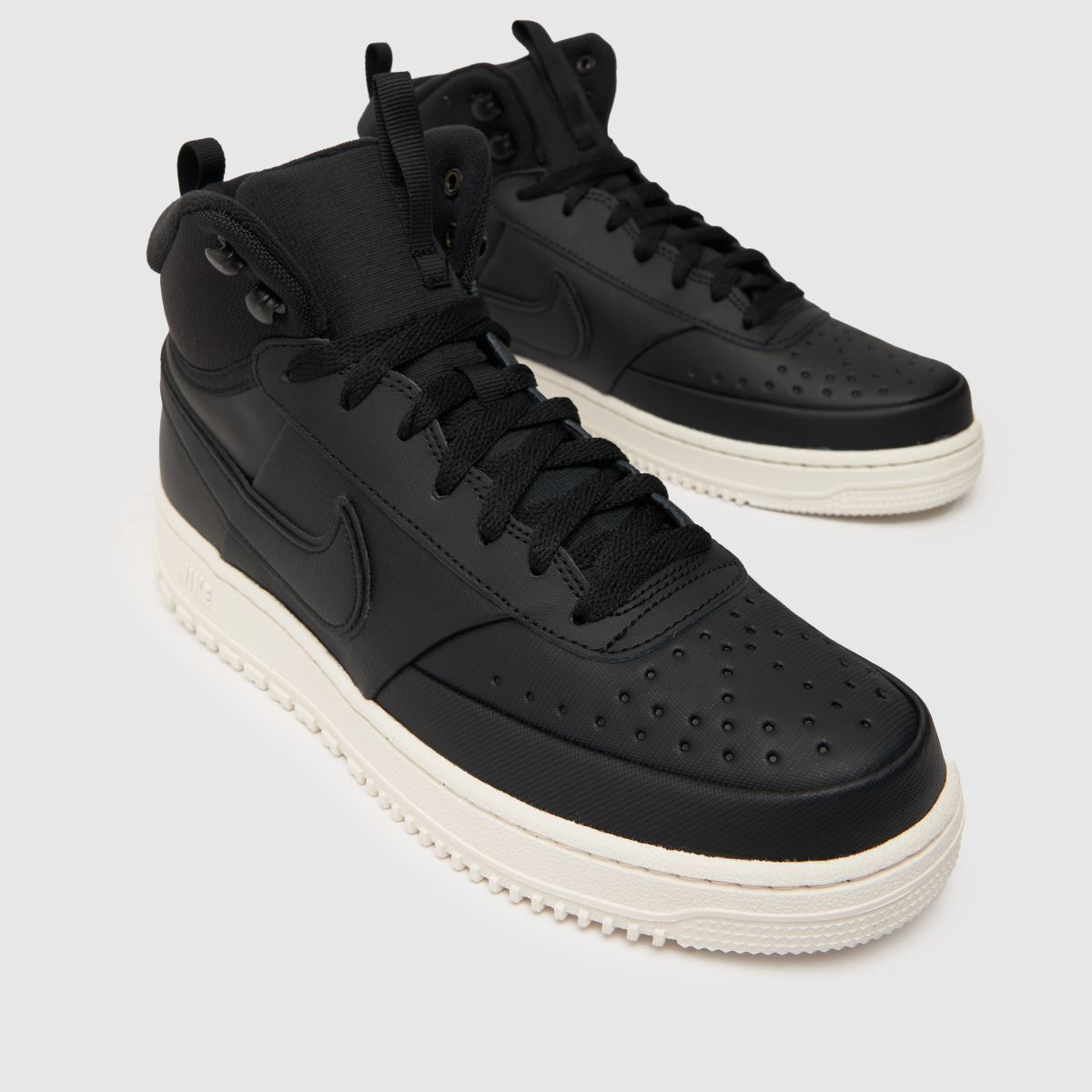 Nike Court Vision – Svarta och vita vinterskor