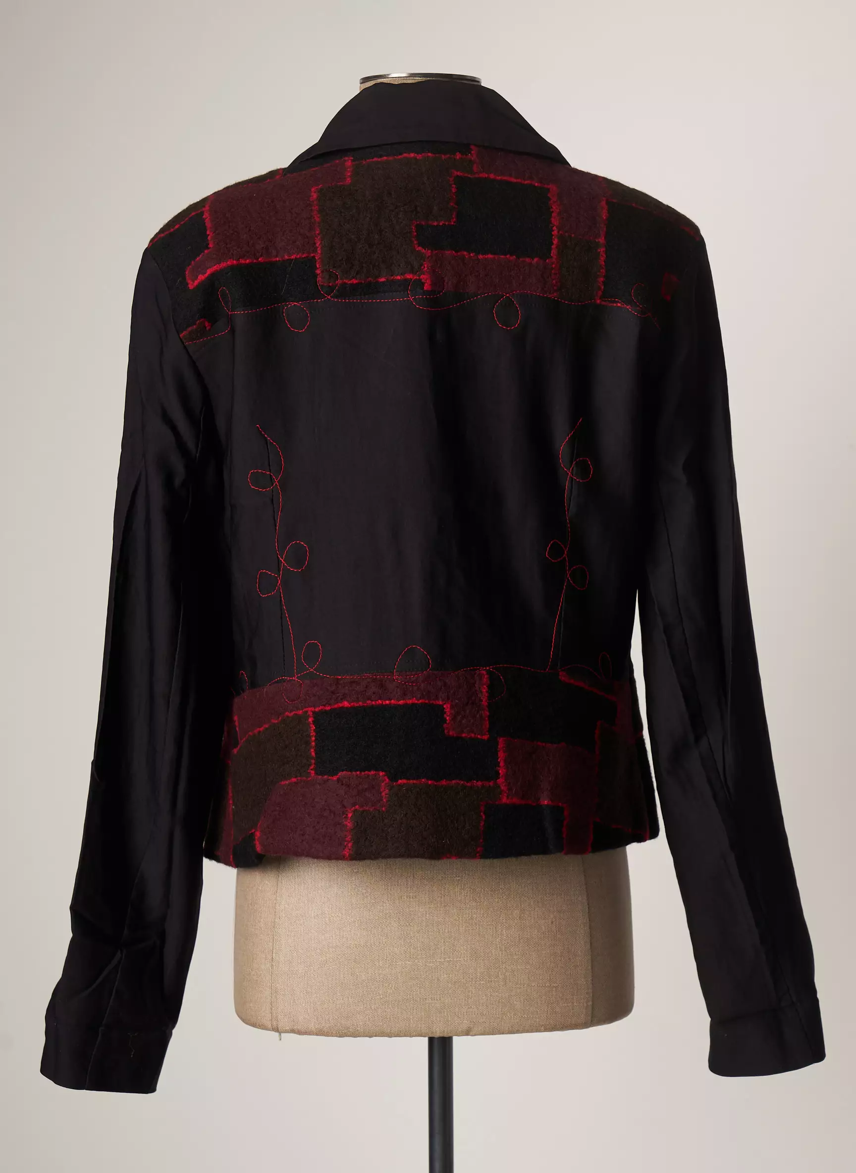 Madame Zaza Of Marseille Vestecasual Femme couleur noir