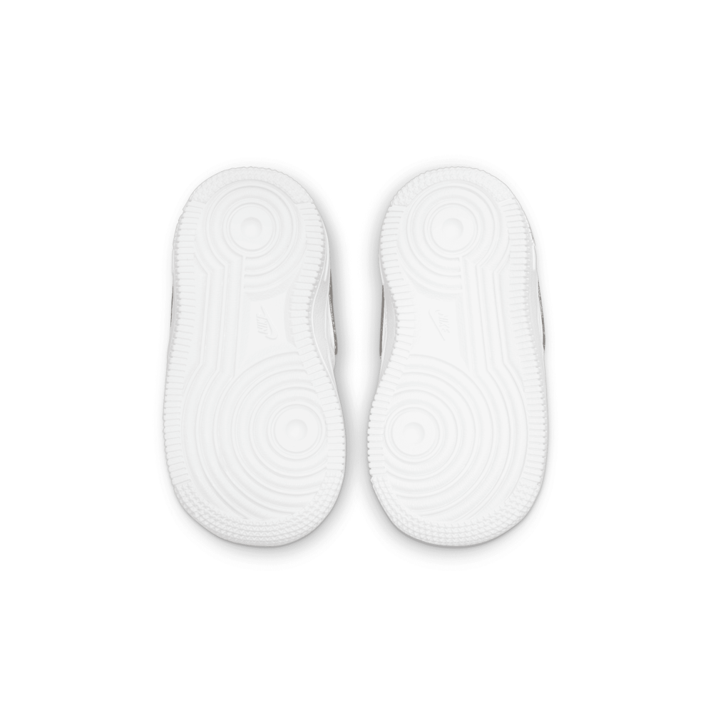 Nike Air Force 1 LV8 DM3387-100 / weiss