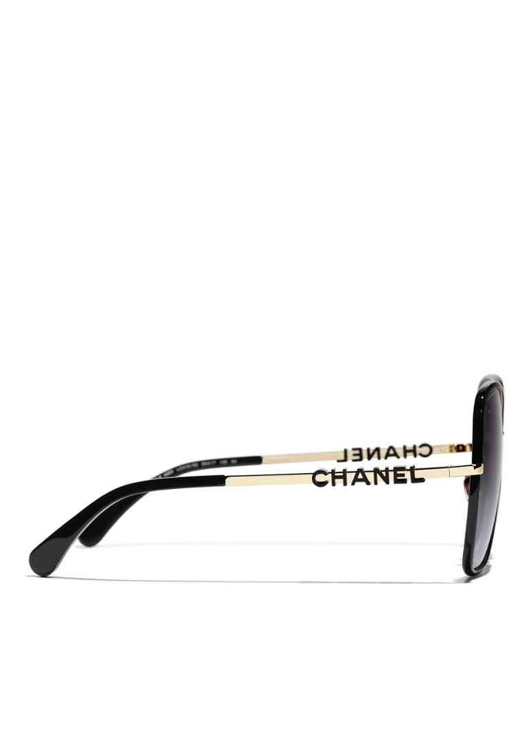 Ochelari de soare Chanel în formă de fluture