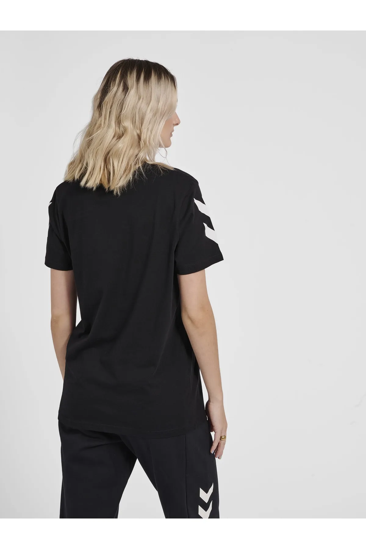 hummel  hmlLEGACY CHEVRON T-SHIRT