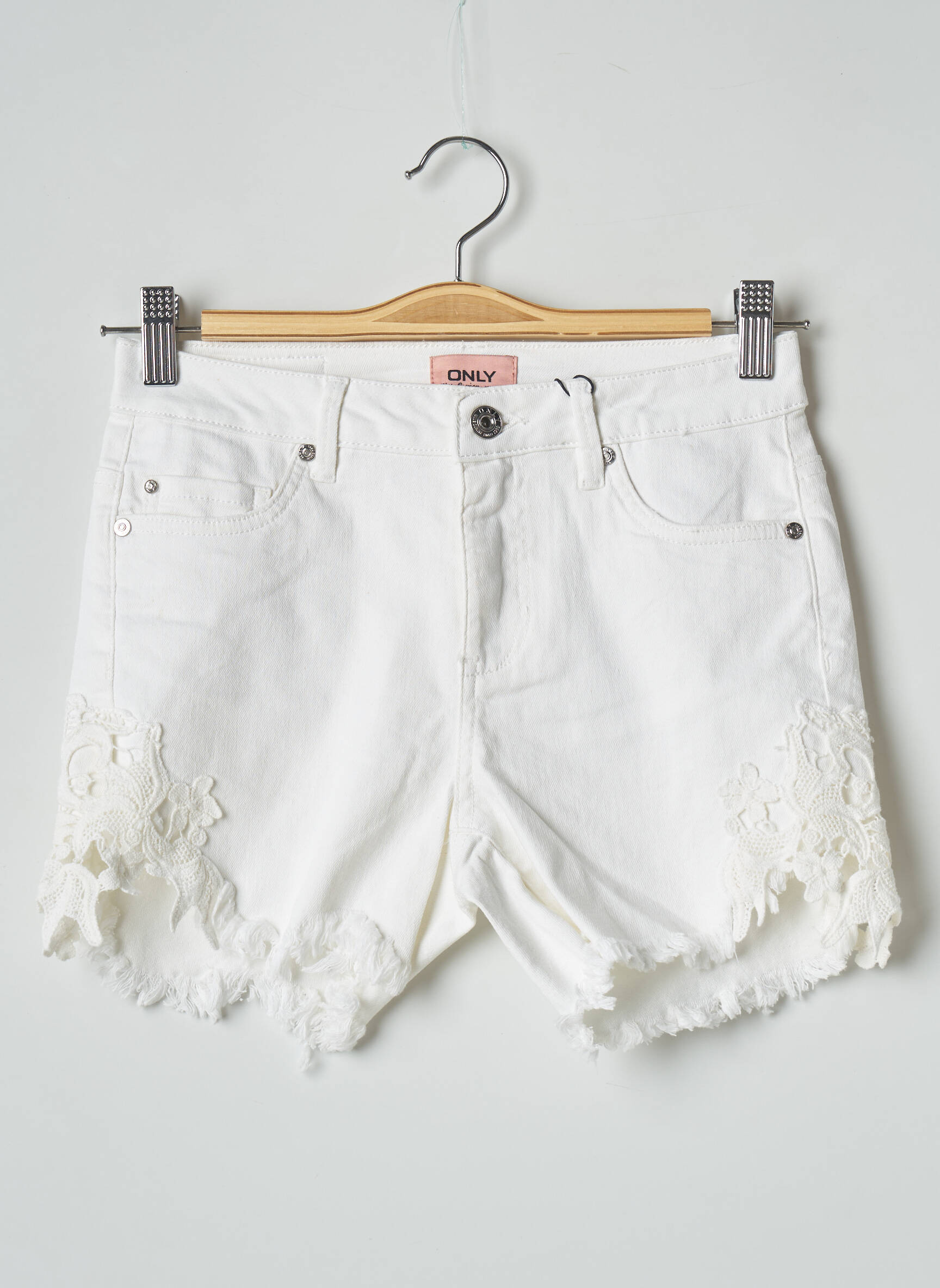 Only Shorts 1 Femme couleur blanc