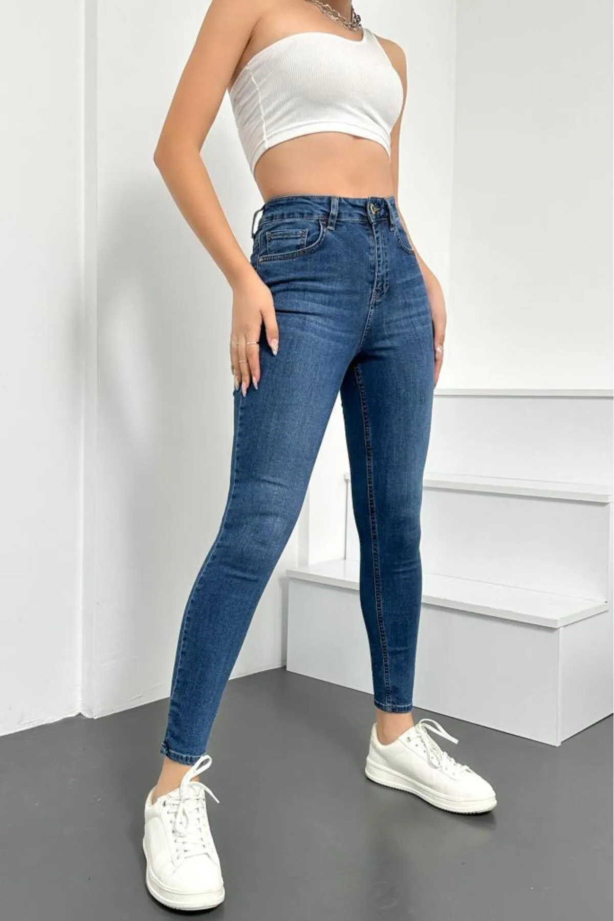 HLT JEANS  Hellblaue Super-Skinny-Fit-Jeanshose für Damen aus dehnbarem Lycra-Denim mit hoher Taille, Jennie-Hellblau