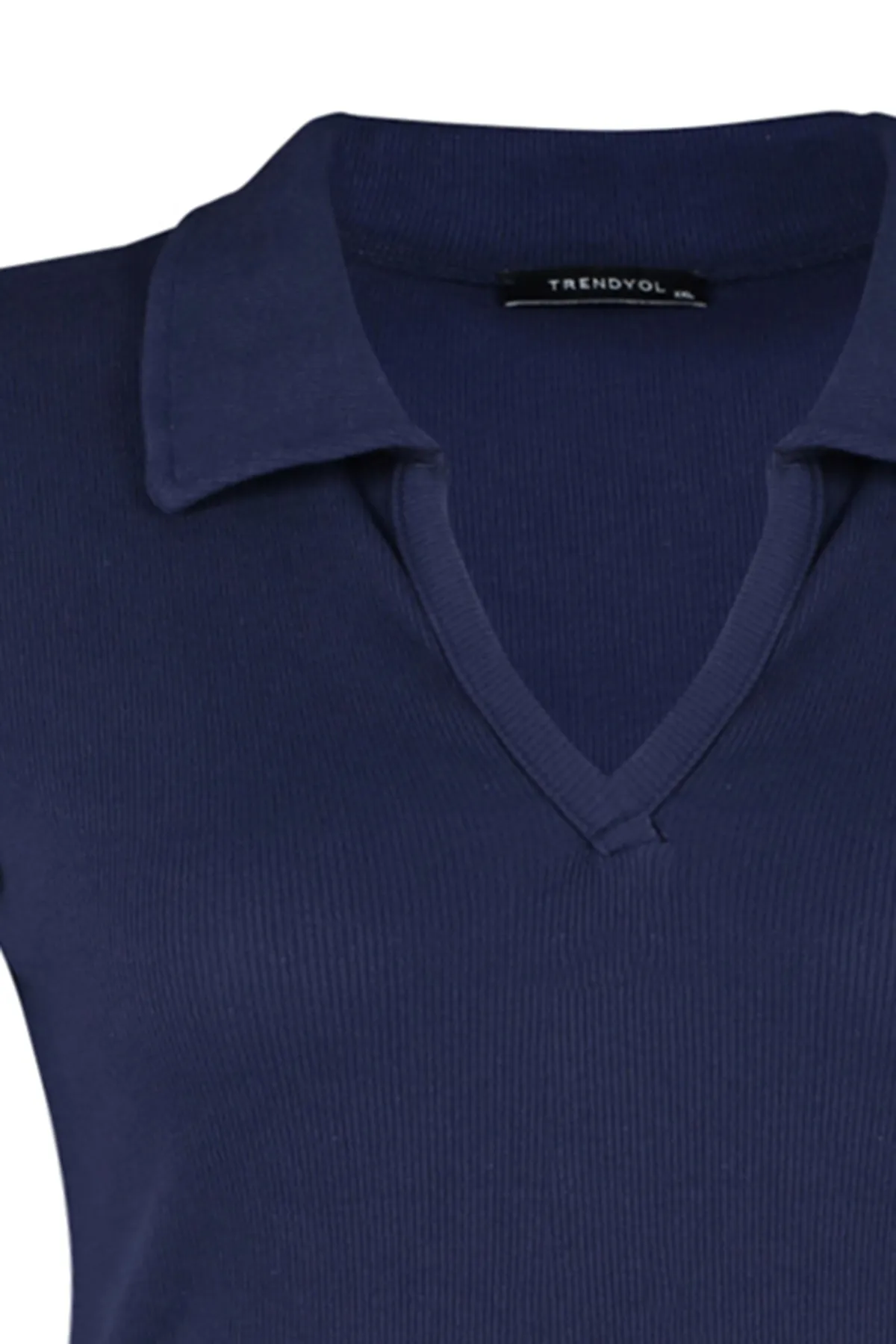 Trendyol Curve  Marineblaue Cord-Strickbluse TBSSS22BZ0750