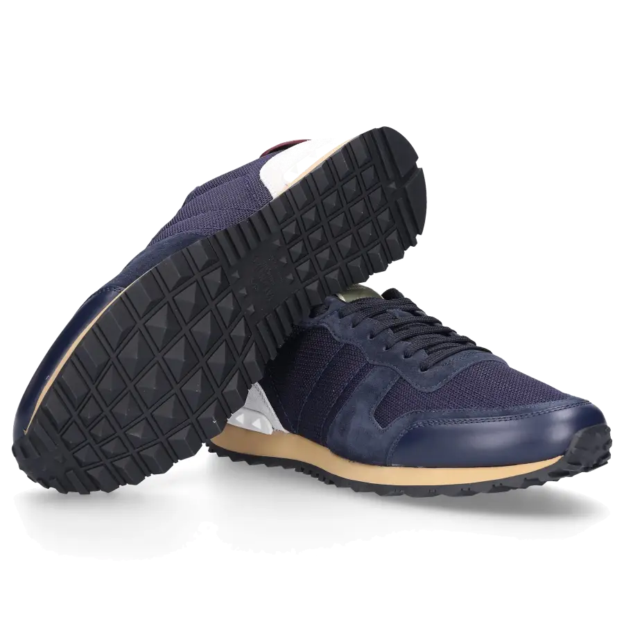 Sneaker low ROCKSTUD RUNNER Kalbsleder Nylon Logo Nieten dunkelblau - blau