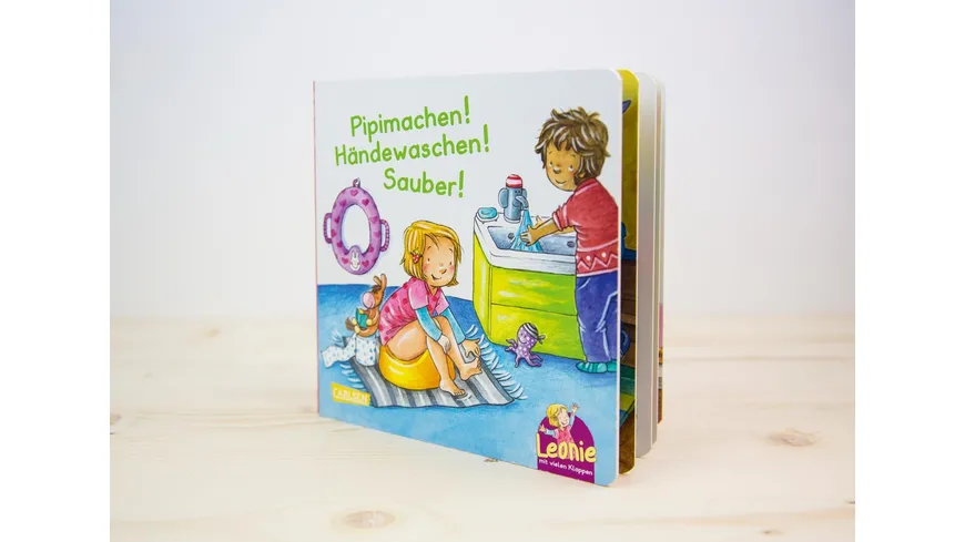Leonie: Pipimachen! Händewaschen! Sauber!