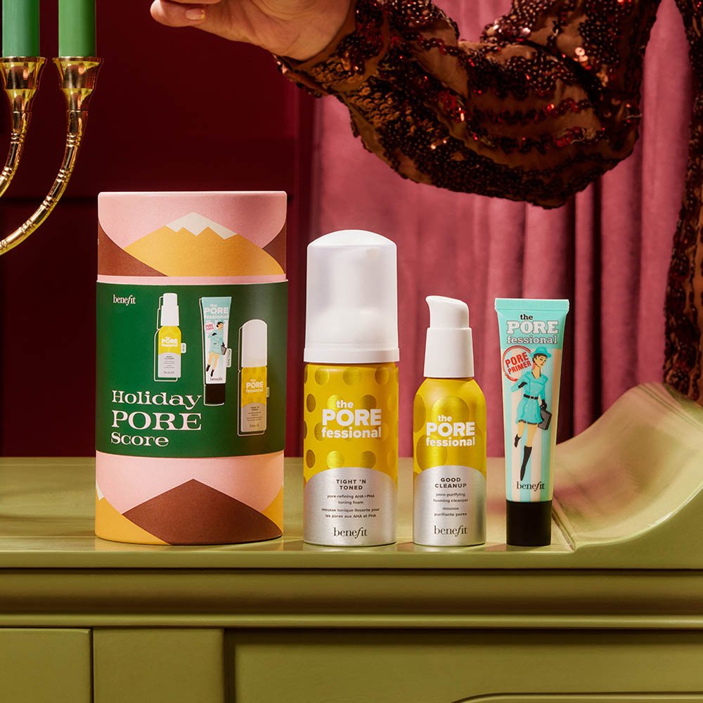 Benefit Sets & Geschenke Holiday Pore Score Pflege Set – Full-Size Primer, Mini Reinigungsschaum & Schaum-Toner und Tonerde-M
