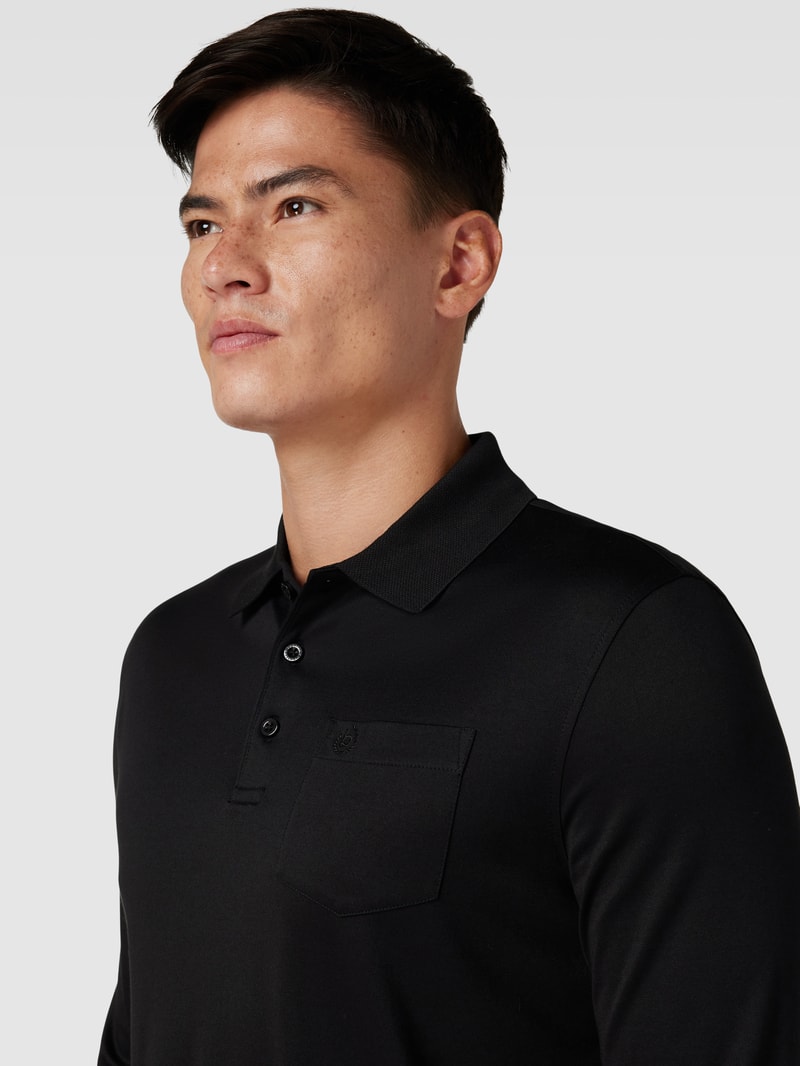 Poloshirt mit Brusttasche in schwarz