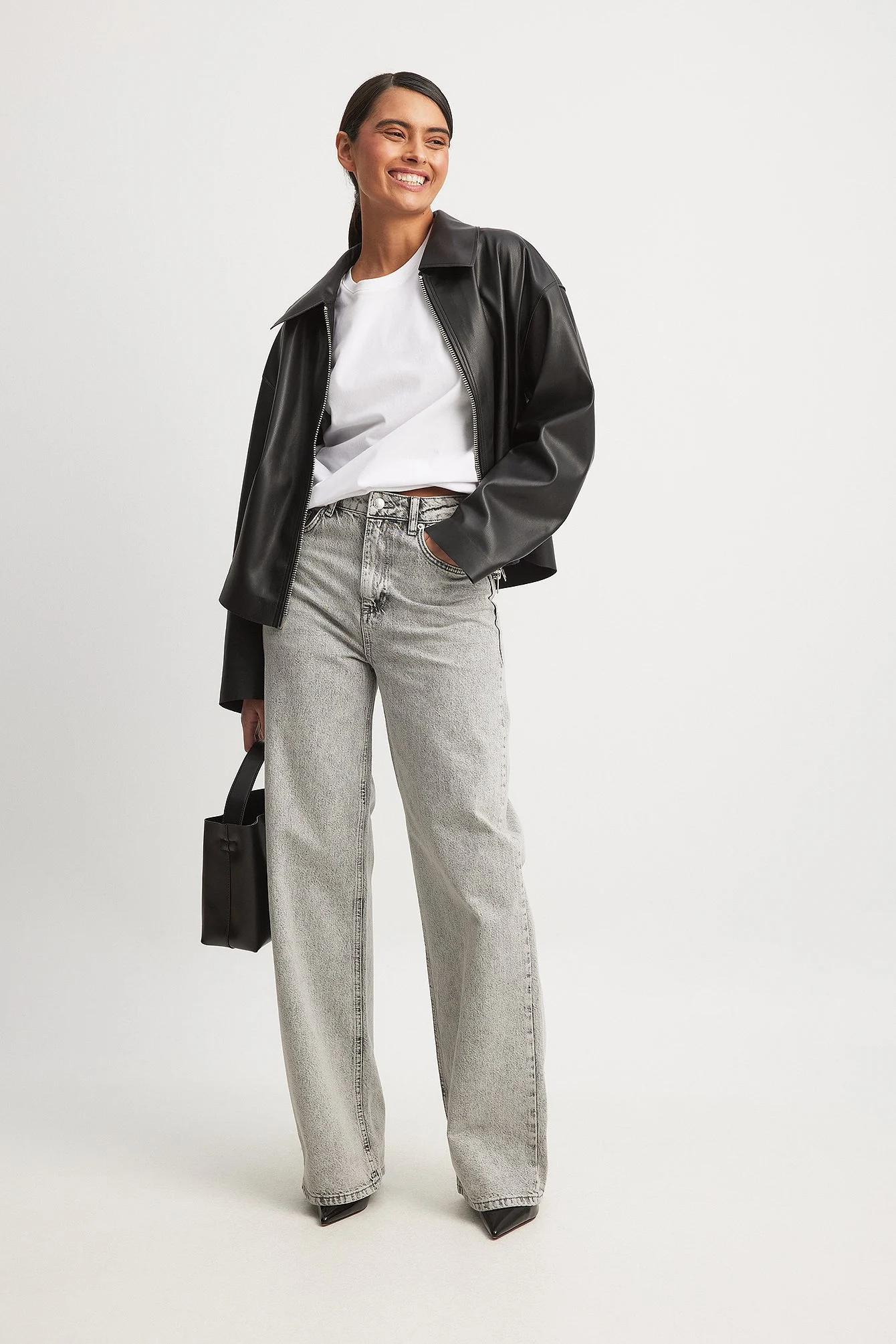 Weite Jeans mit hoher Taille
