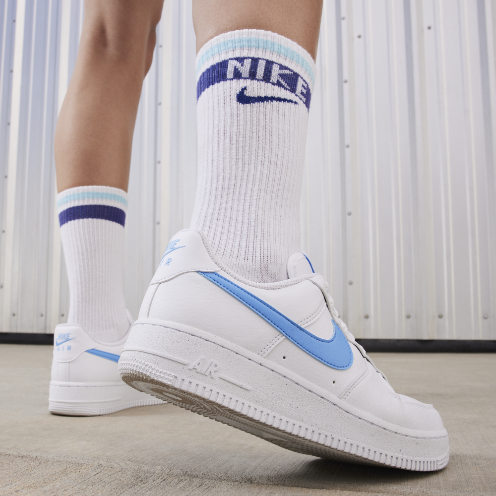 Nike Air Force 1 07 SE DV3808-103 / weiss