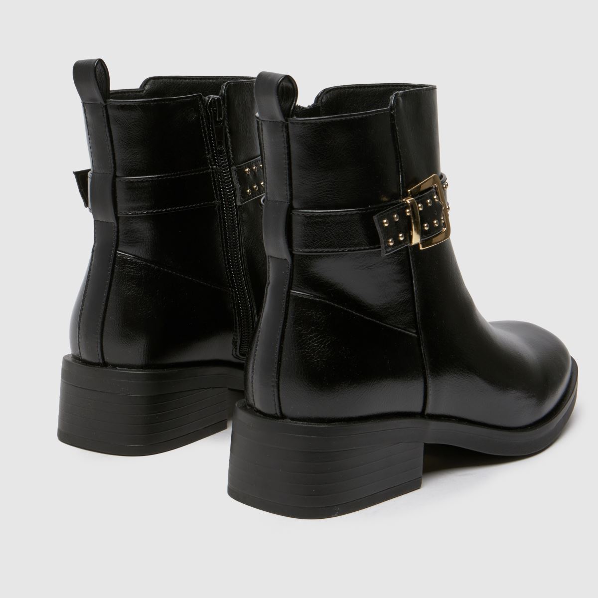Schuh – Billie Hardwear – Svarta ankelboots med bred passform