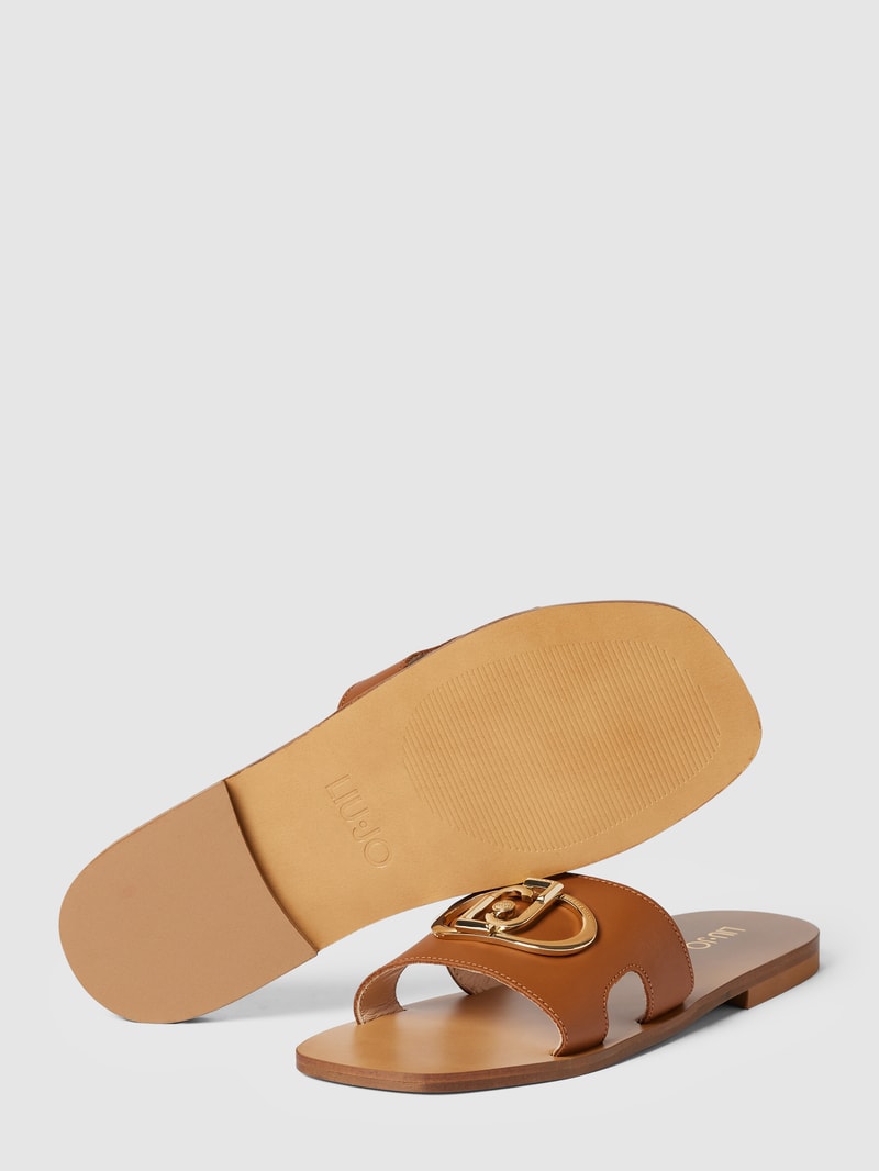 Pantoletten mit Label-Detail Modell 'SABA' in cognac