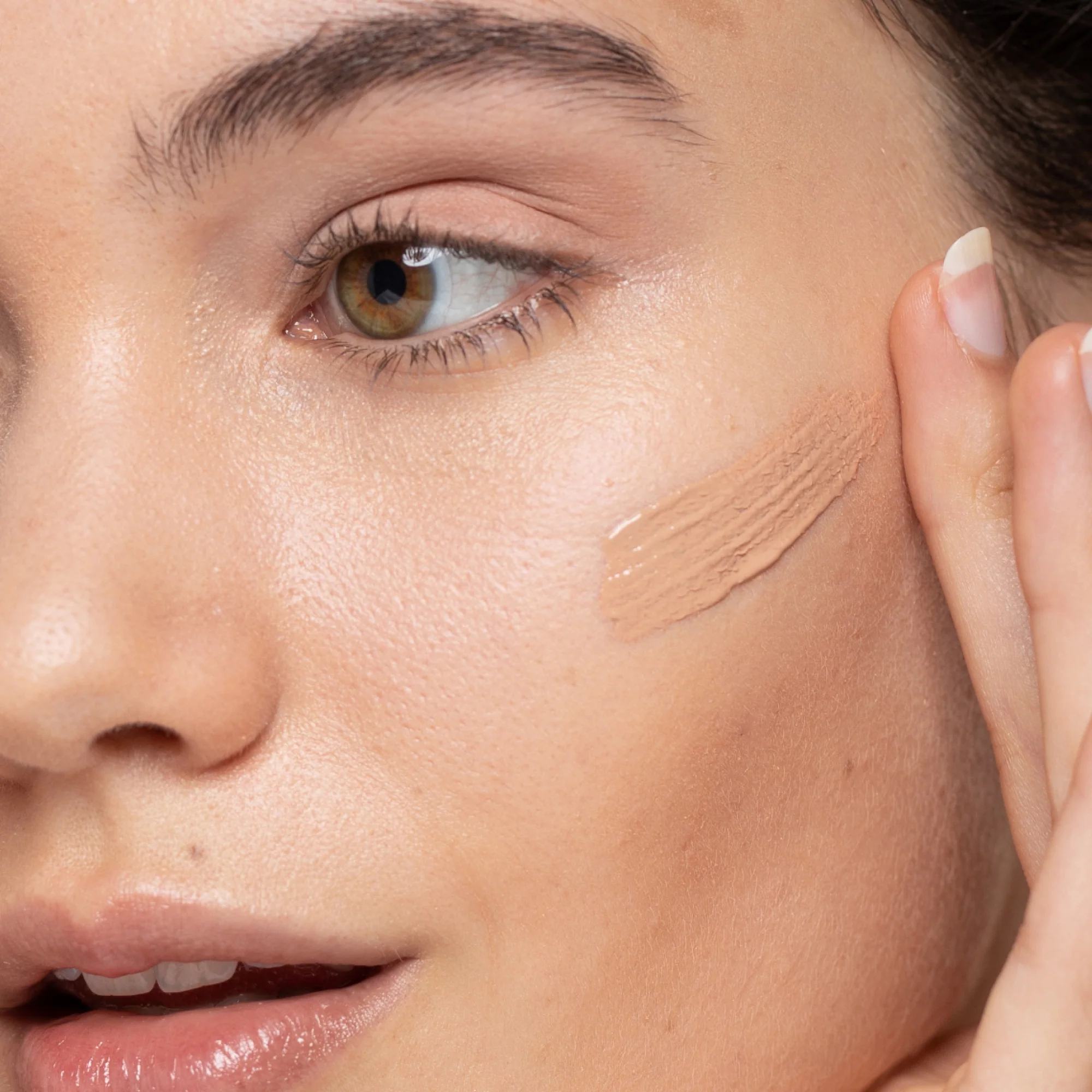 Incarnato Satin Skin Cream Foundation - Κρεμώδες foundation