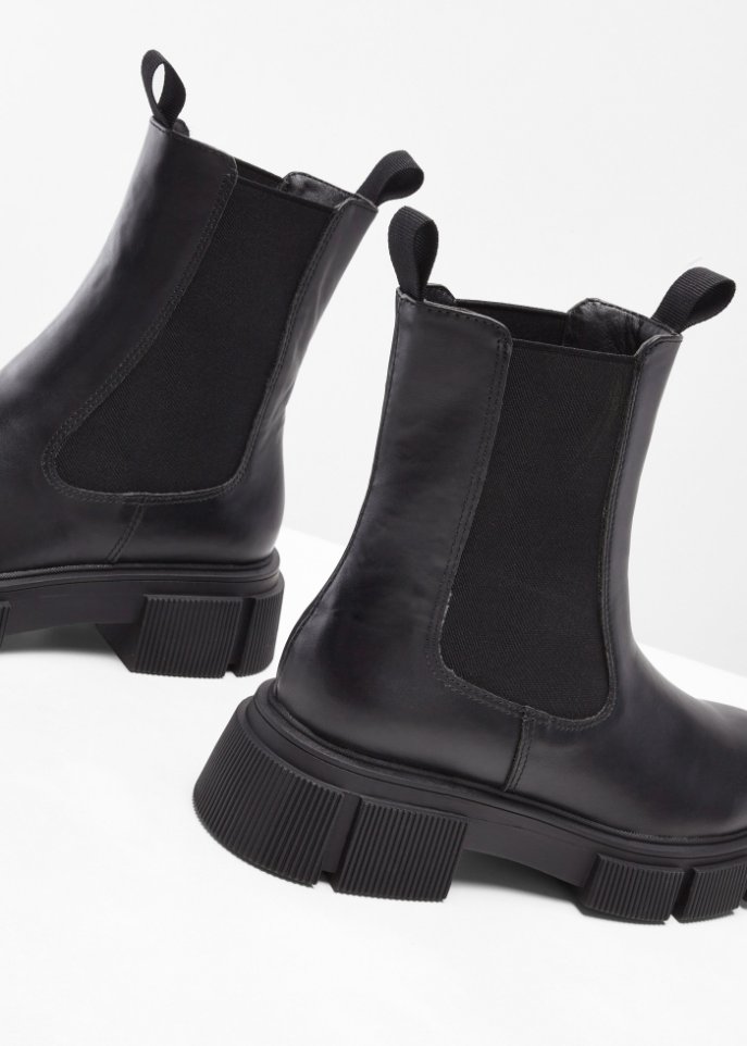 Chelsea Boot