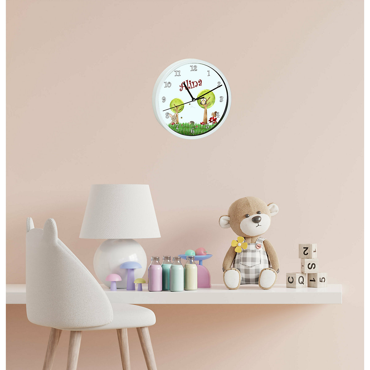 Kinder Wanduhr personalisiert mit Name Waldwiese