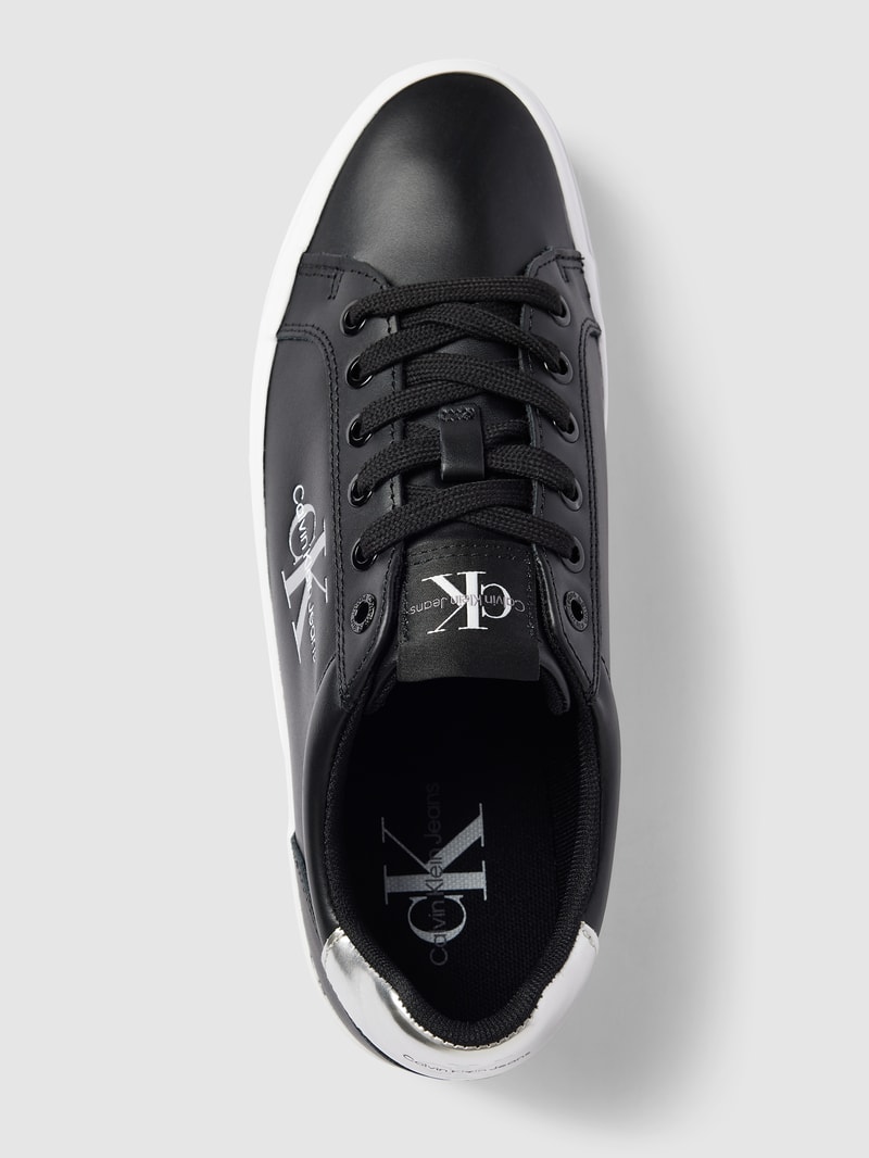 Plateau-Sneaker mit Label-Details in black