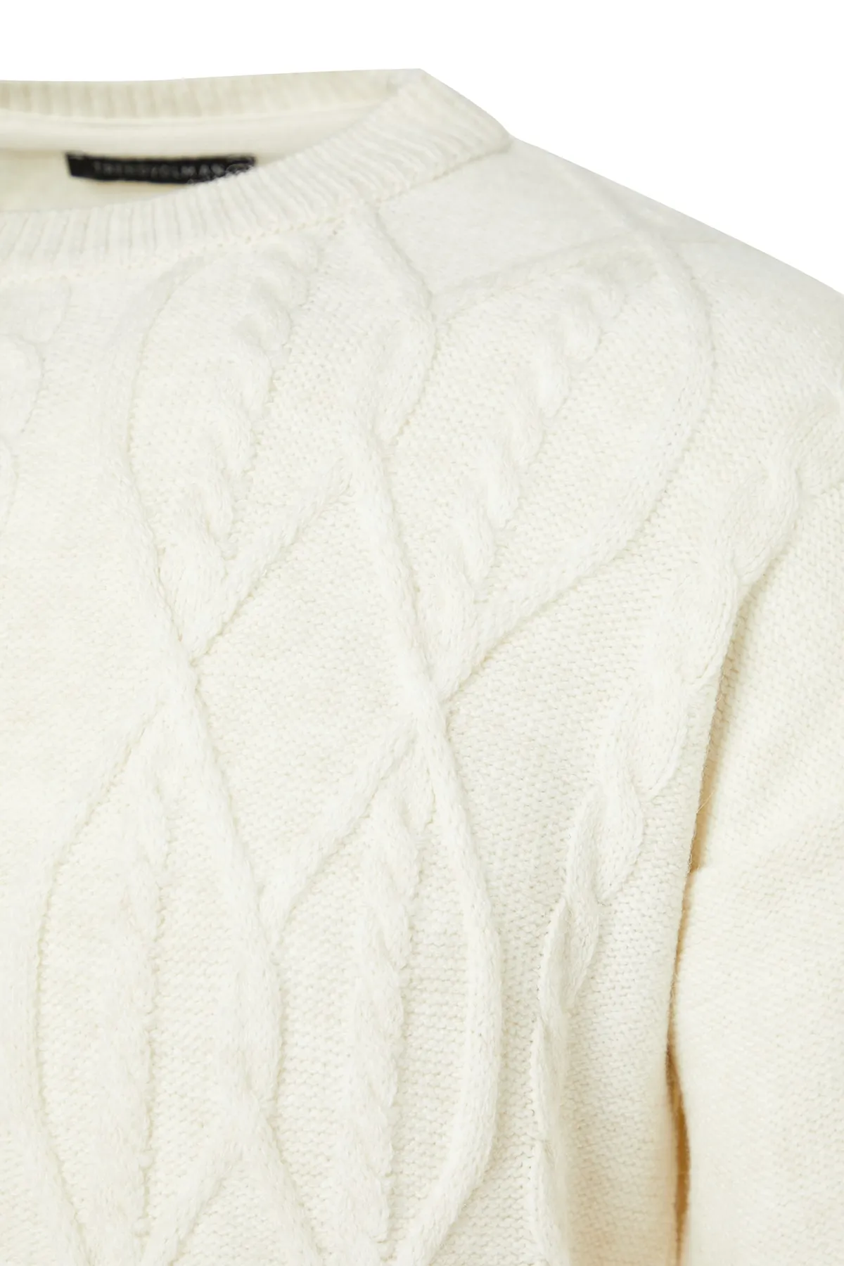 Trendyol Collection  Ecru Unisex Oversize Fit Wide Fit Haarstrickpullover mit Rundhalsausschnitt, weicher Strickpullover TMNAW24KZ00003