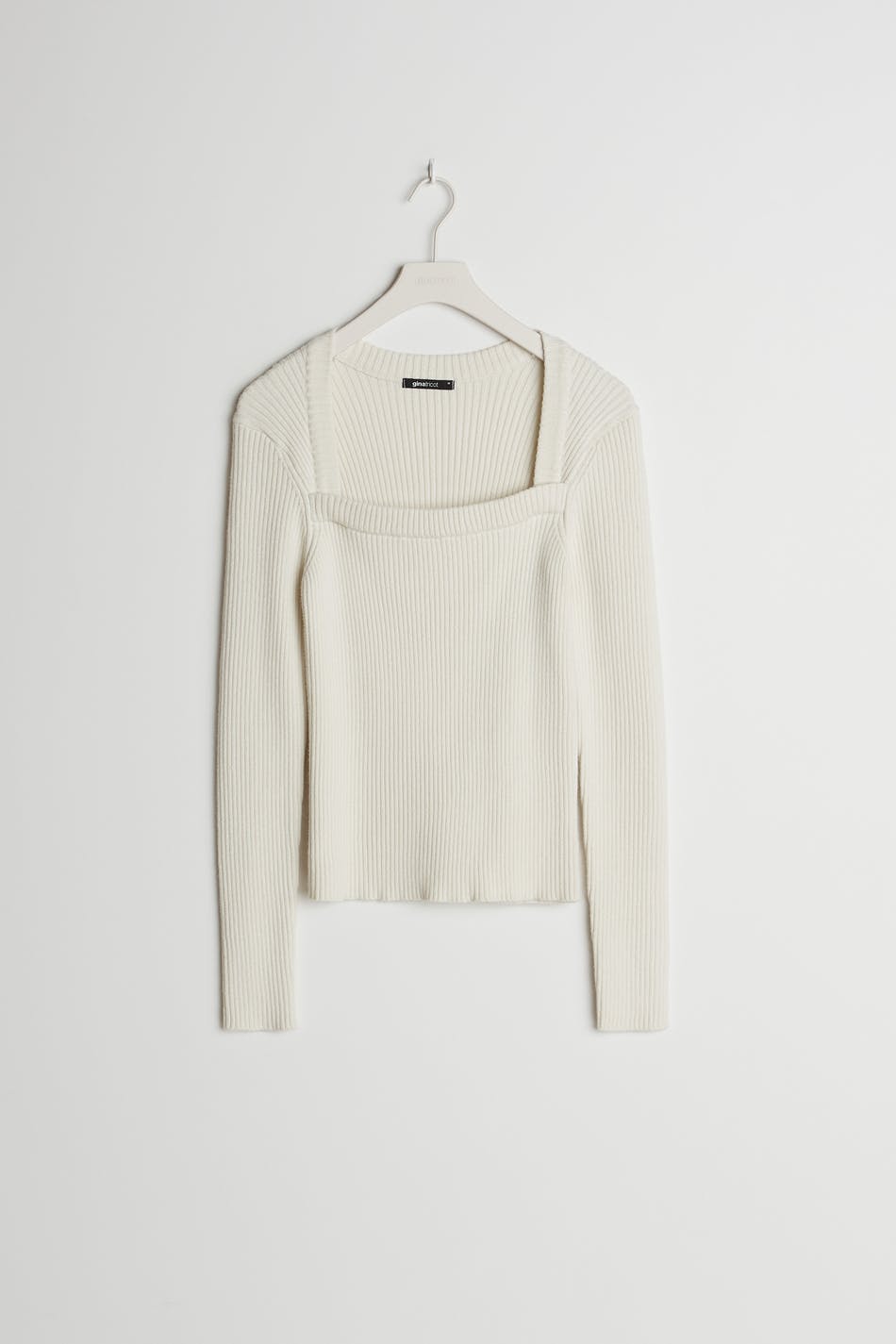 Josie knitted sweater