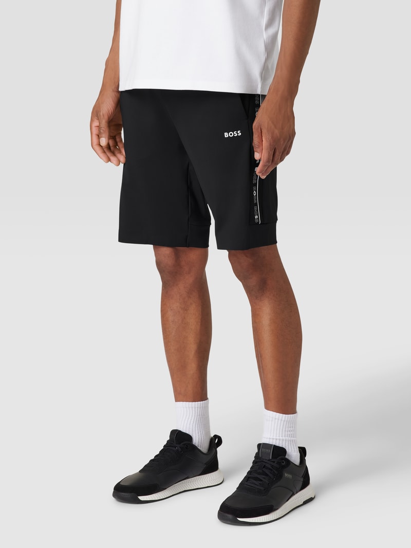Shorts mit Galonstreifen Modell 'Headlo Gym' in schwarz