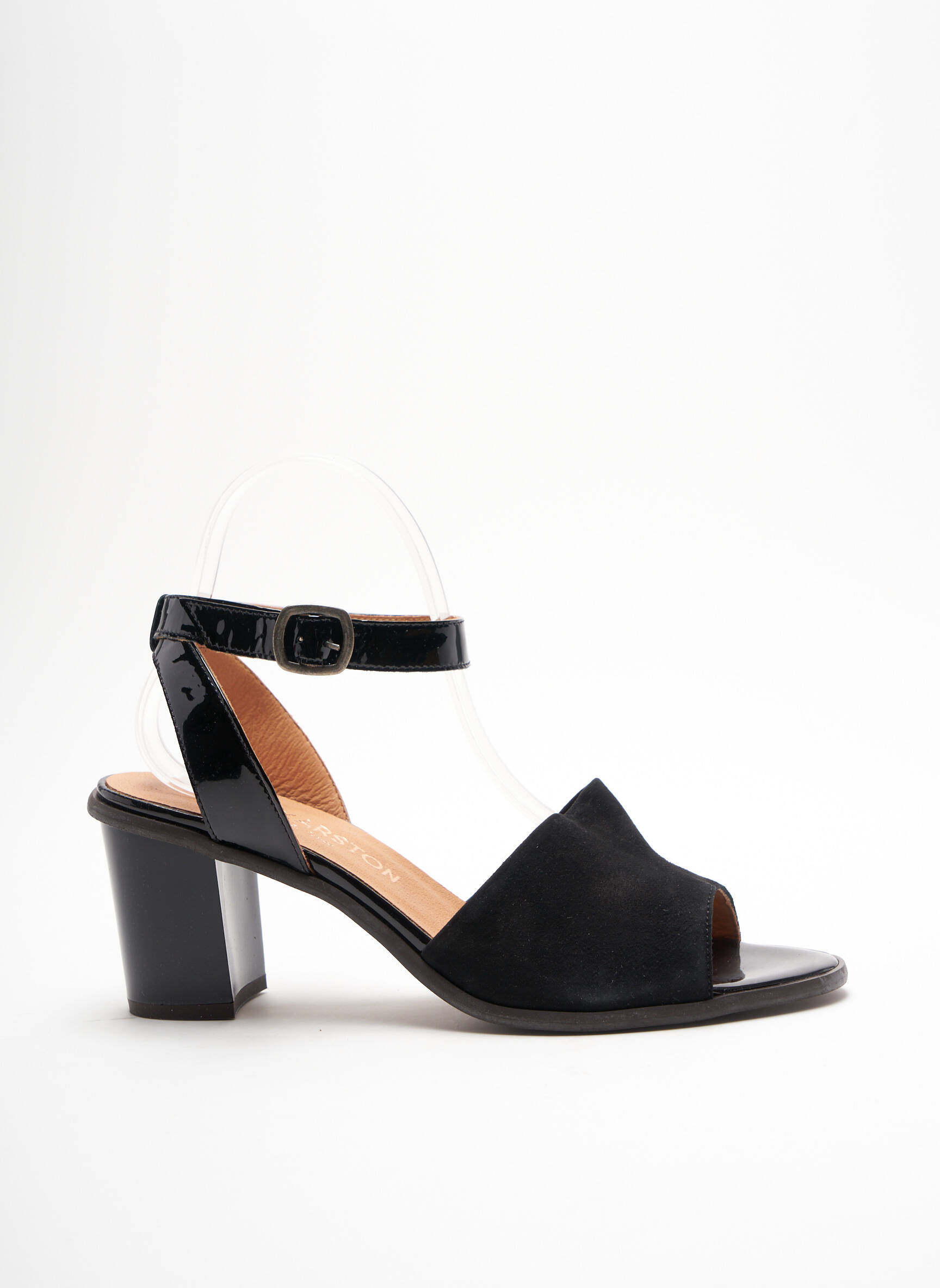 Emilie Karston Sandales Nu Pieds Femme couleur noir