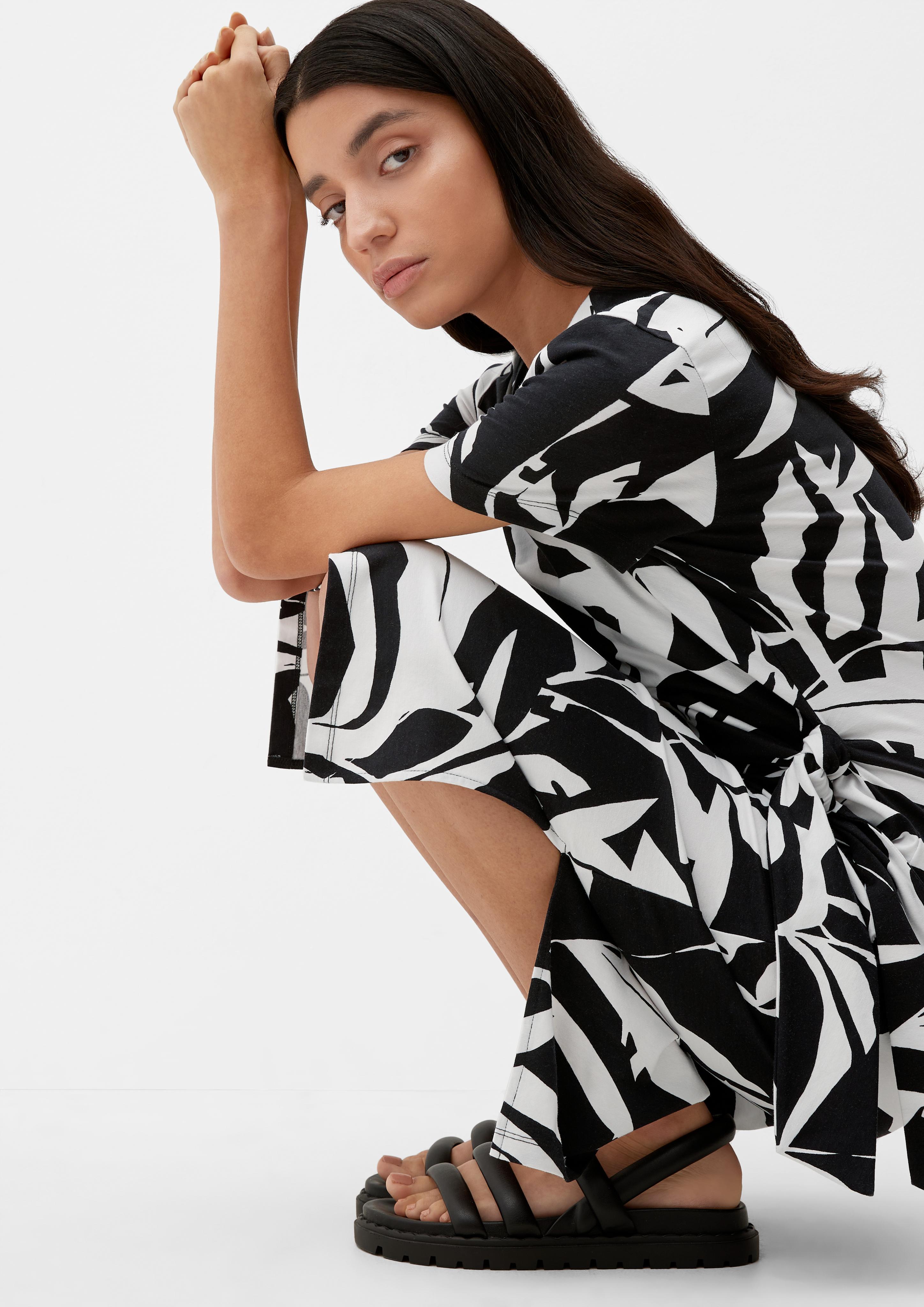 Kleid aus Baumwollstretch  2131926-99A3