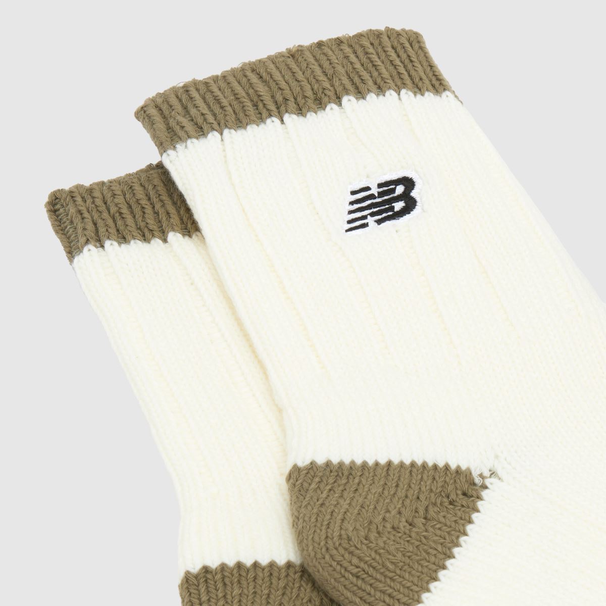 New Balance – Vita, grovstickade ankelstrumpor i 3-pack