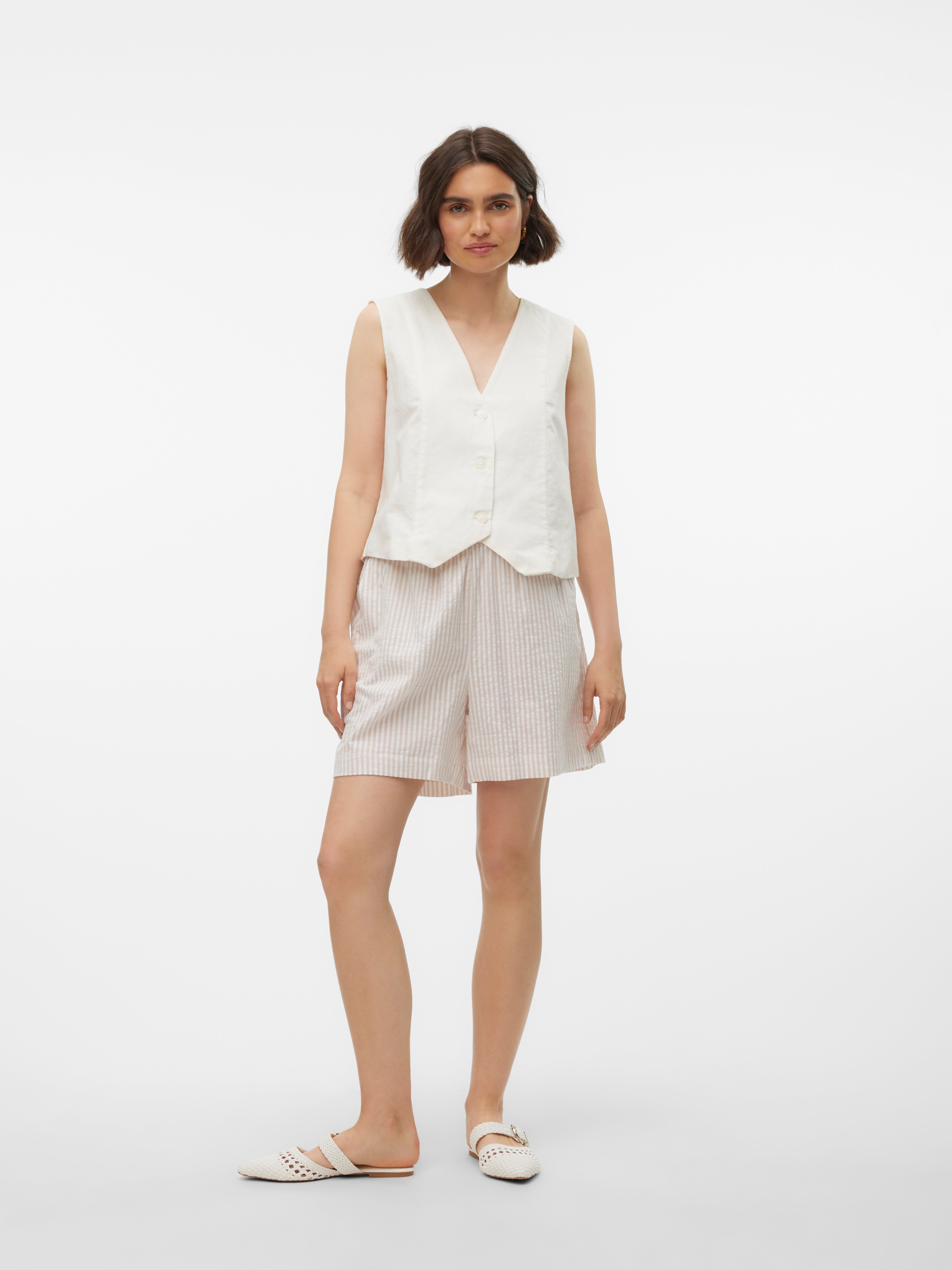 VMMOLLY Shorts