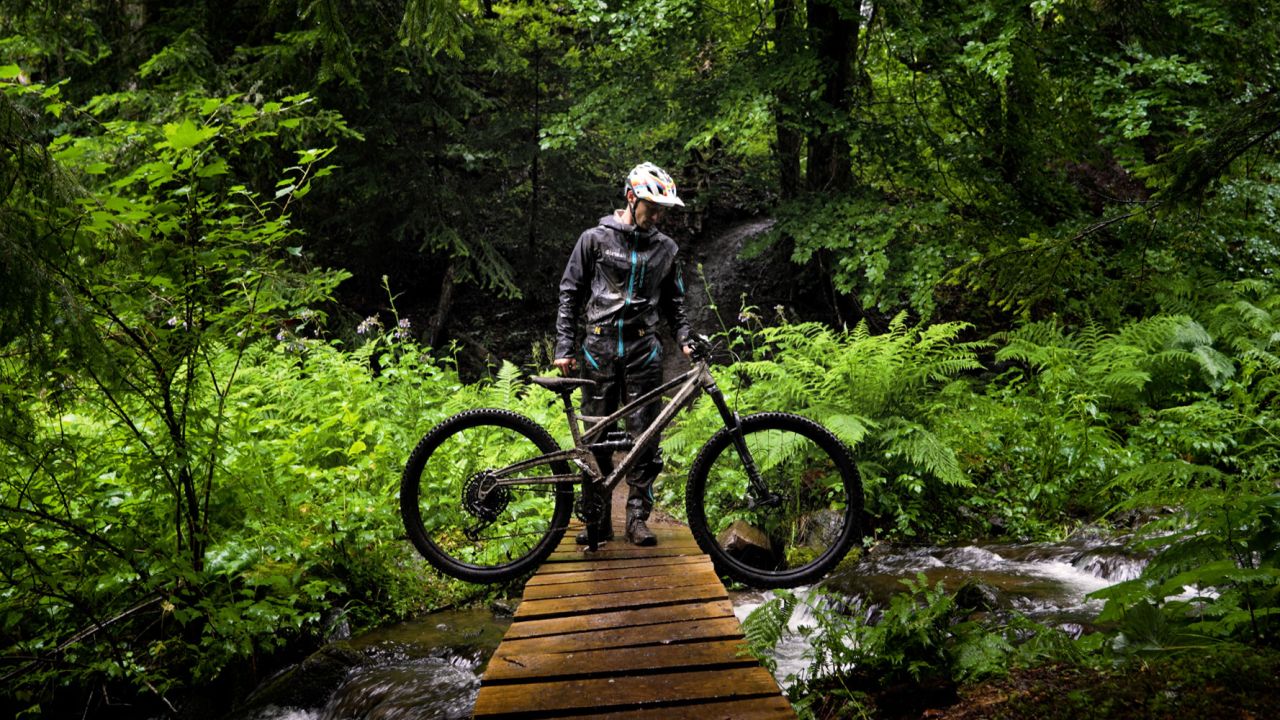 dirtlej Dirtsuit Prime Edition - Matschoverall kaufen | Bike-Discount