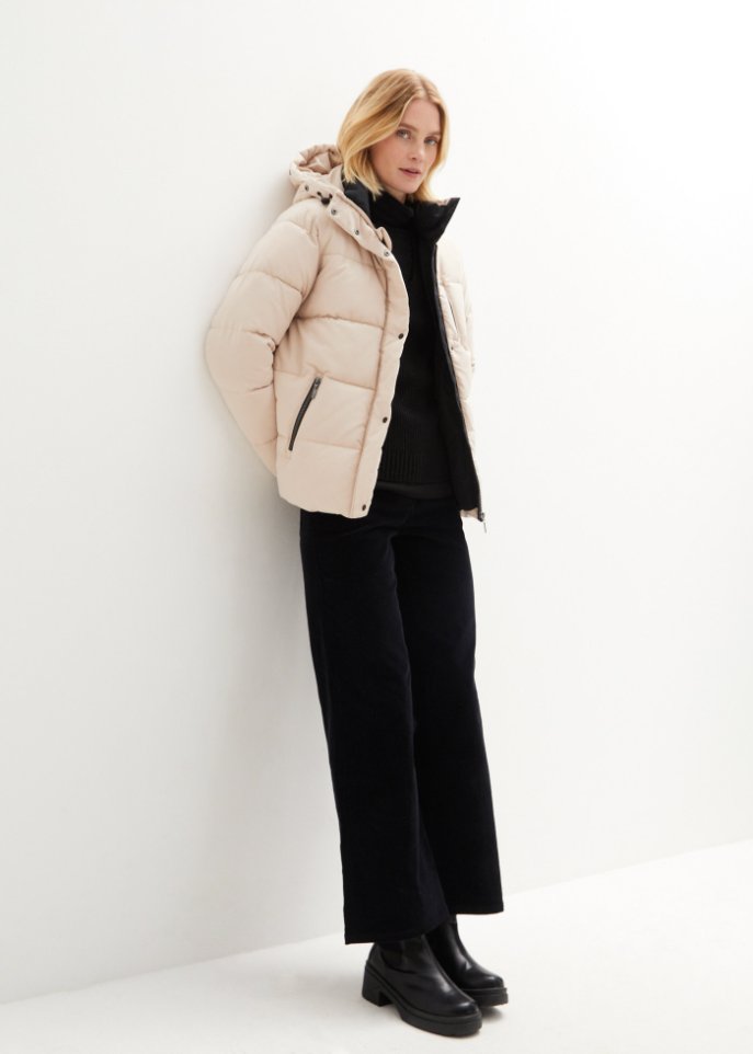 Steppjacke aus recyceltem Polyester mit Kontrastdetails