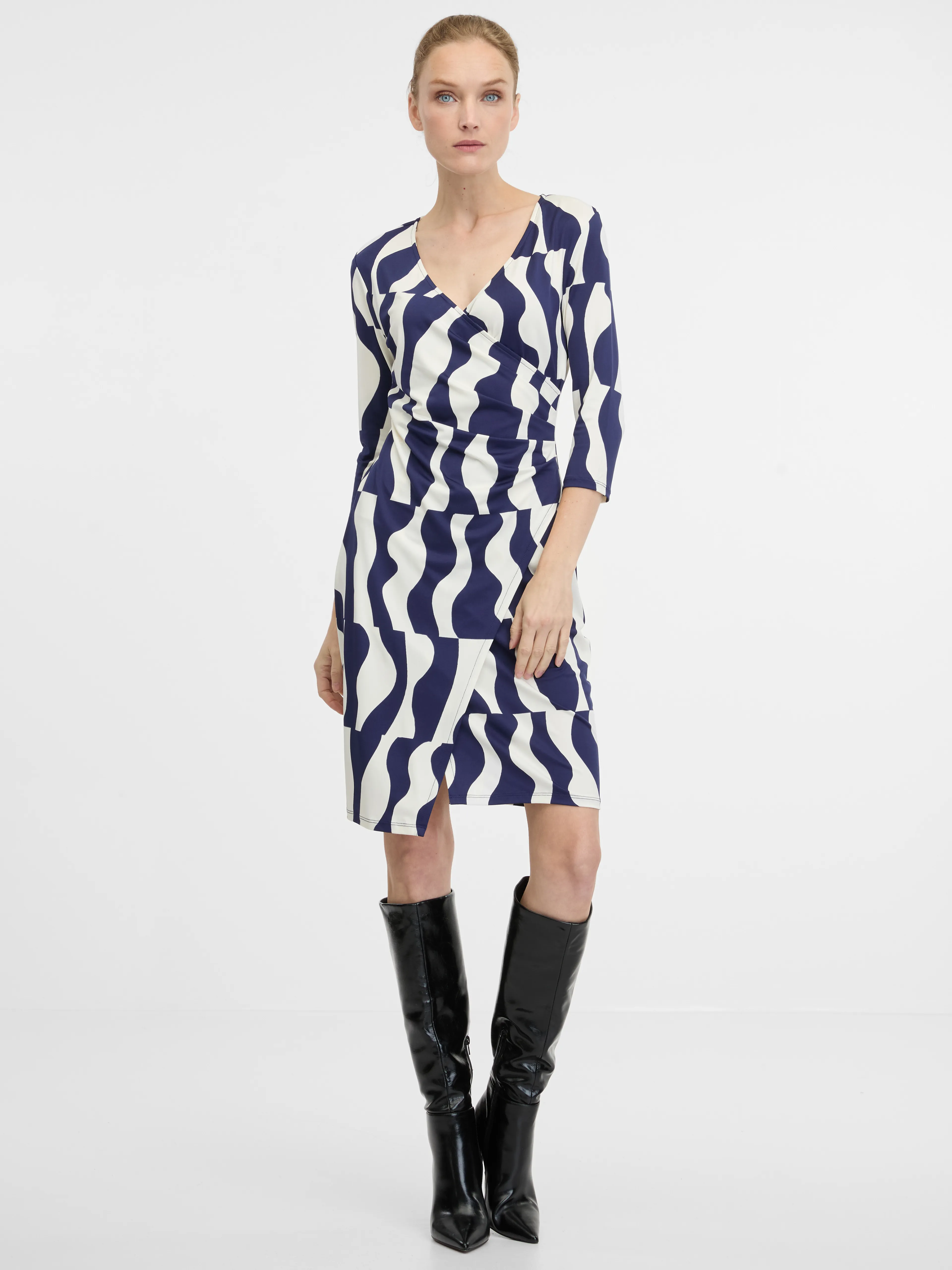 Dunkelblaues Damenkleid ORSAY