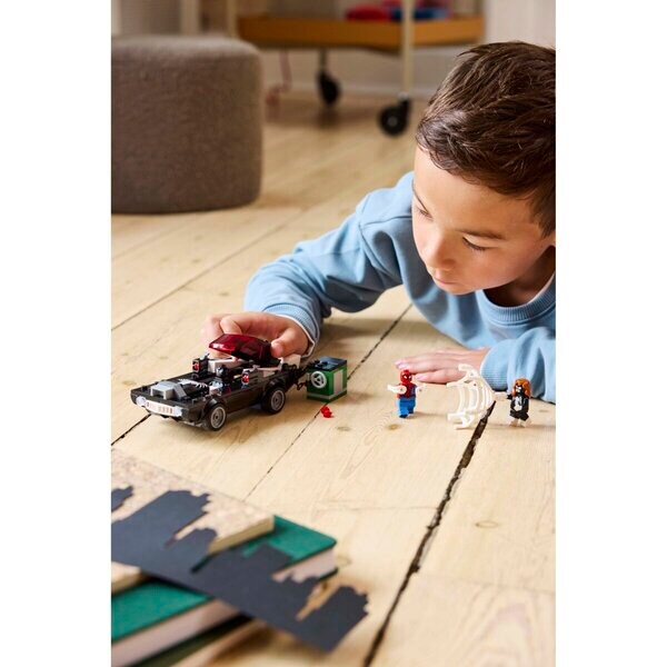 LEGO Marvel 76309 Spider-Man vs. Venoms Klassisk Bil