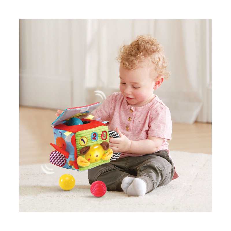 Cube interactif éveil sensoriel Vtech