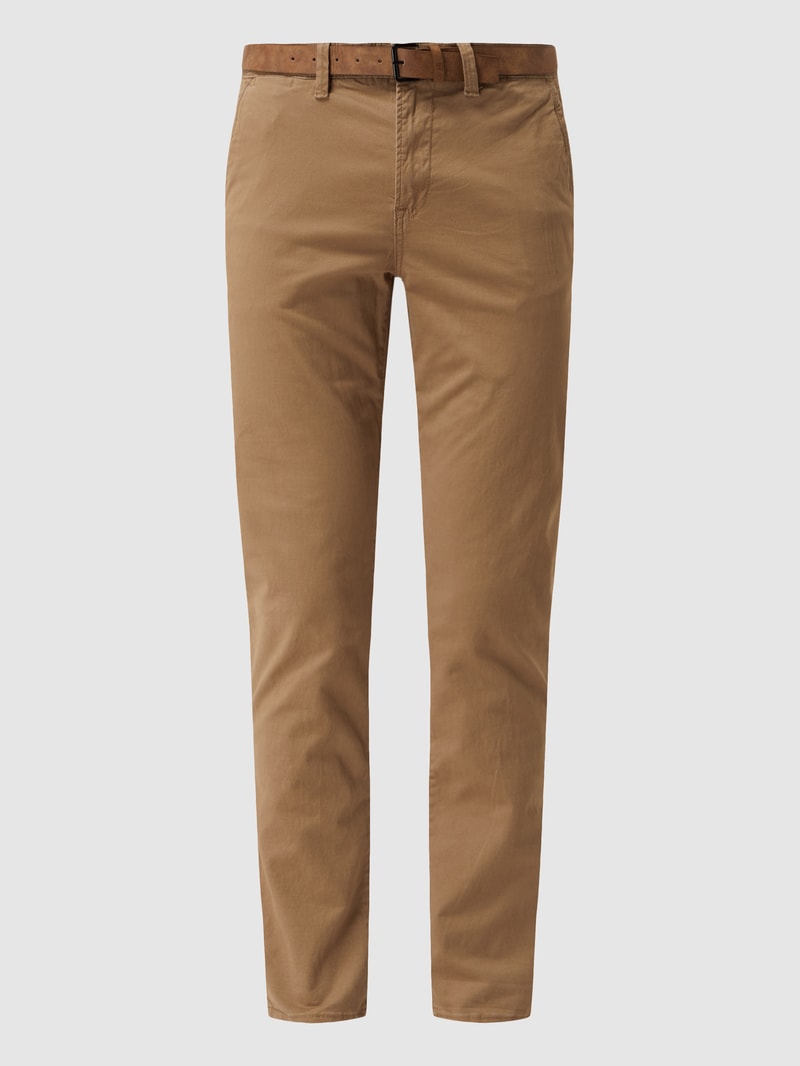Slim Fit Chino mit Gürtel in camel