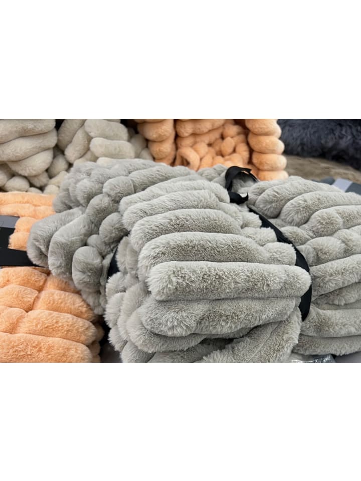GMD Living Superweiche Kuscheldecke PLUSH, moderne Wohndecke in Taupe (graubraun) günstig kaufen 150 x 200 cm