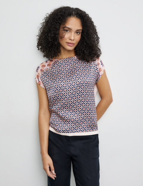 Blusenshirt mit Material-Patch