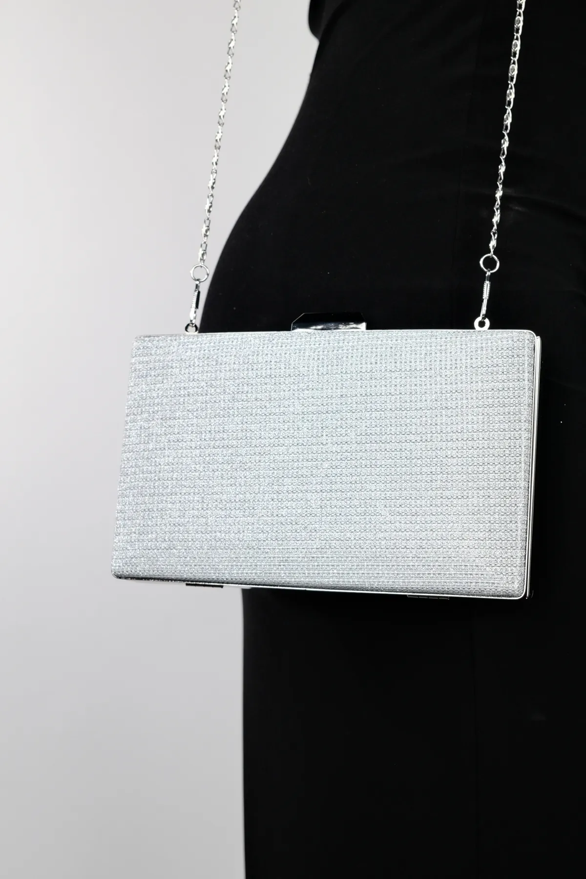 LuviShoes  Silberne Glitzer-Abendtasche für Damen