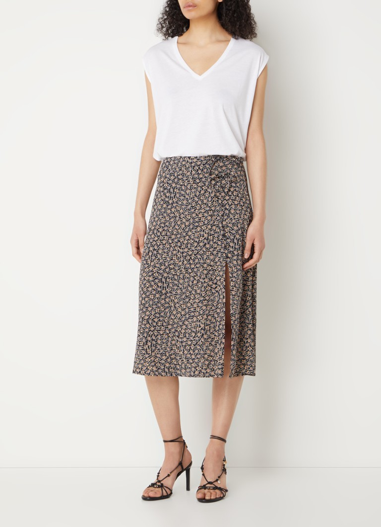T-shirt Sessùn The V in misto lyocell con maniche a V