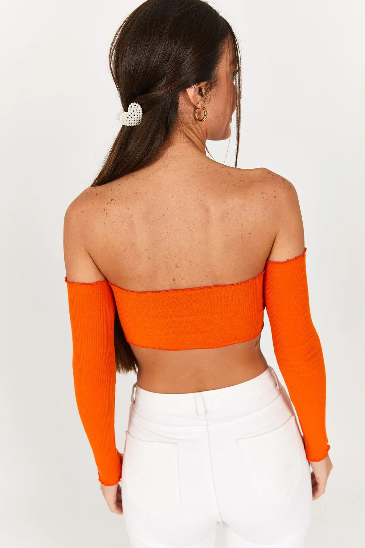 armonika  Orangefarbenes Damen-Bustier mit langen Ärmeln und geraffter Vorderseite ARM-22Y124052